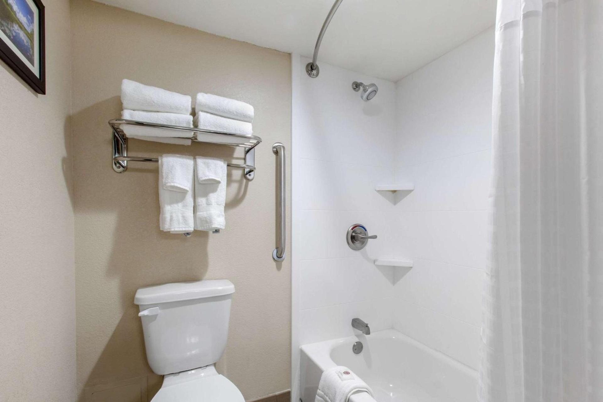 Comfort Inn & Suites Pinetop Show Low photo 16