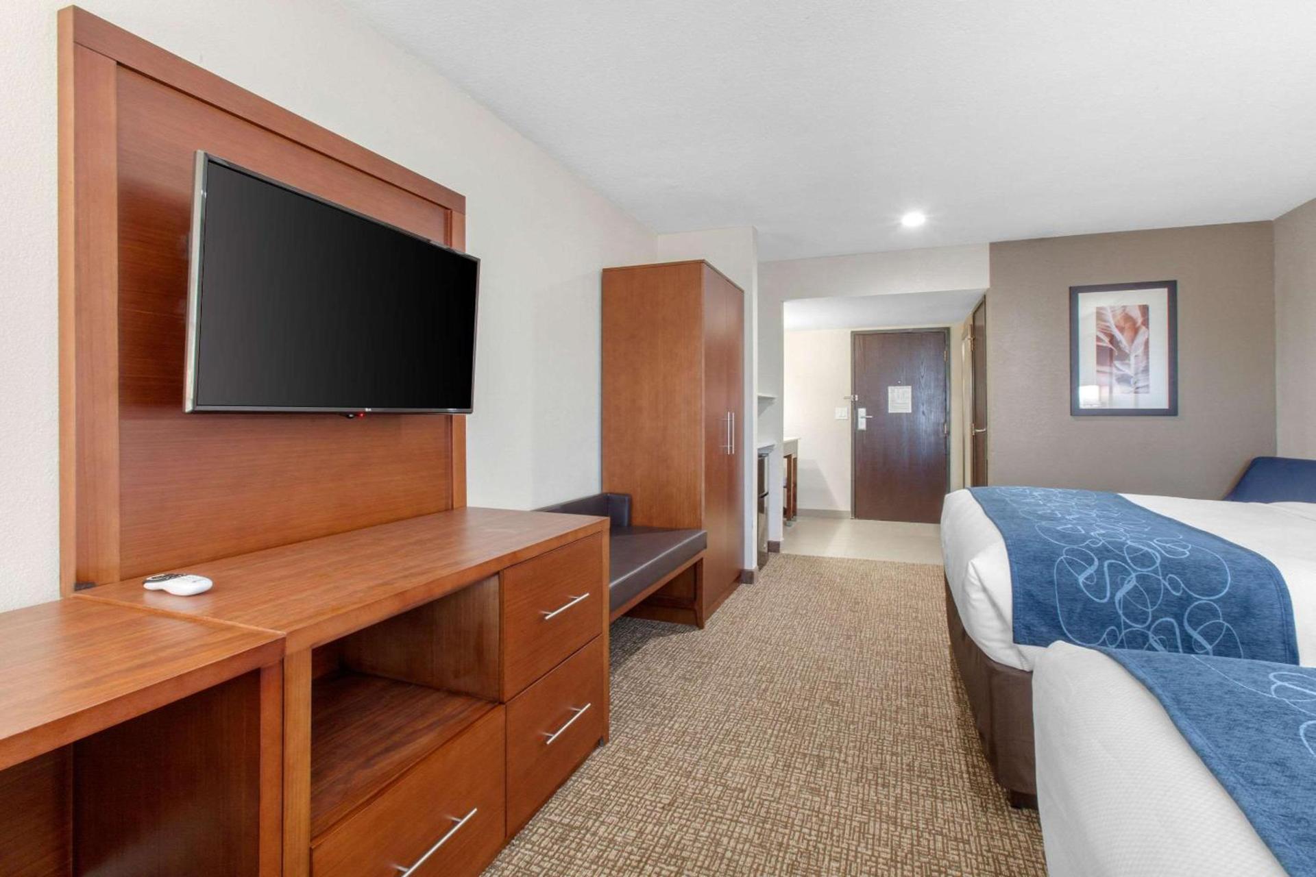Comfort Inn & Suites Pinetop Show Low photo 25