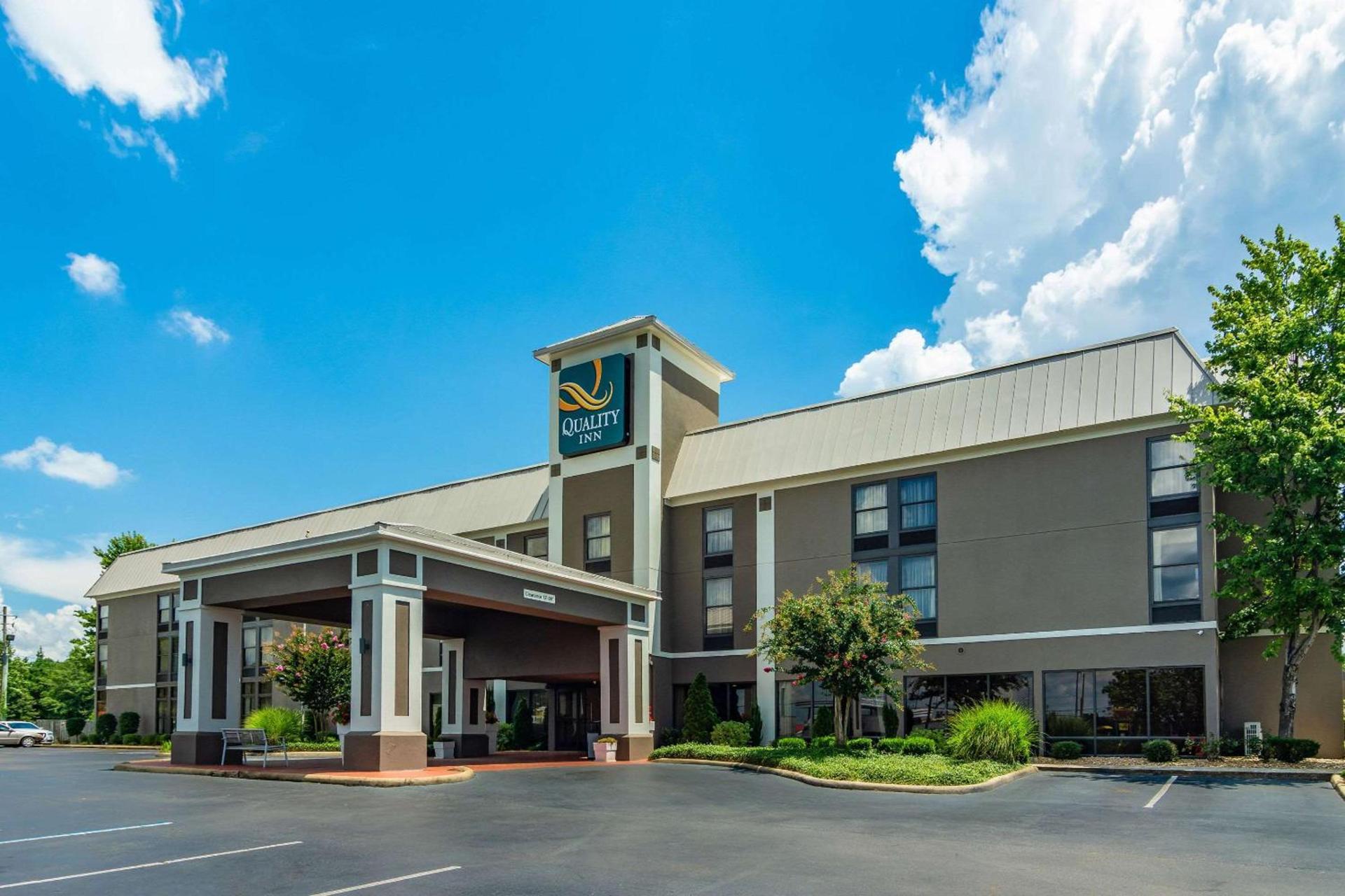 Quality Inn Valley - West Point photo 1