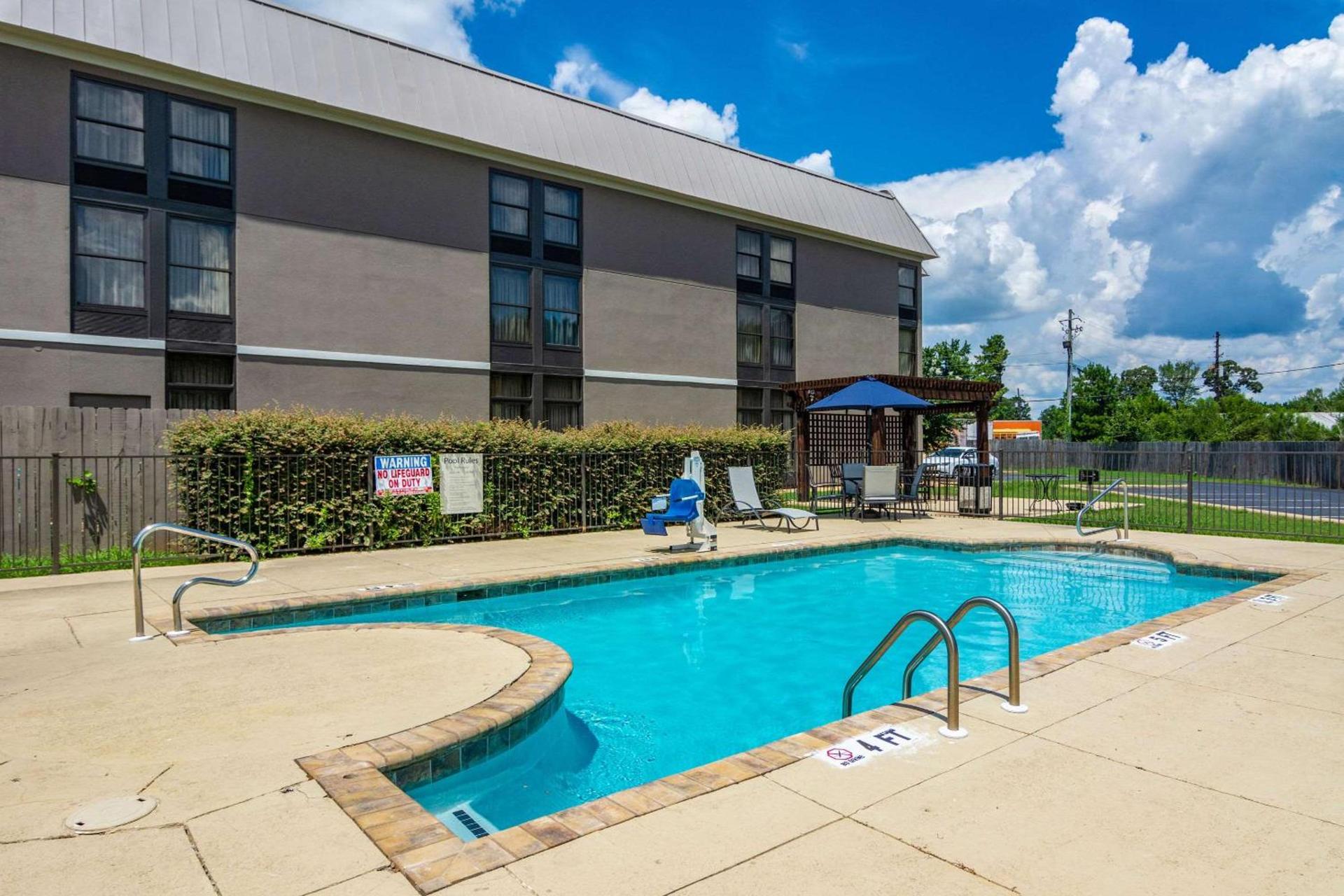Quality Inn Valley - West Point photo 28