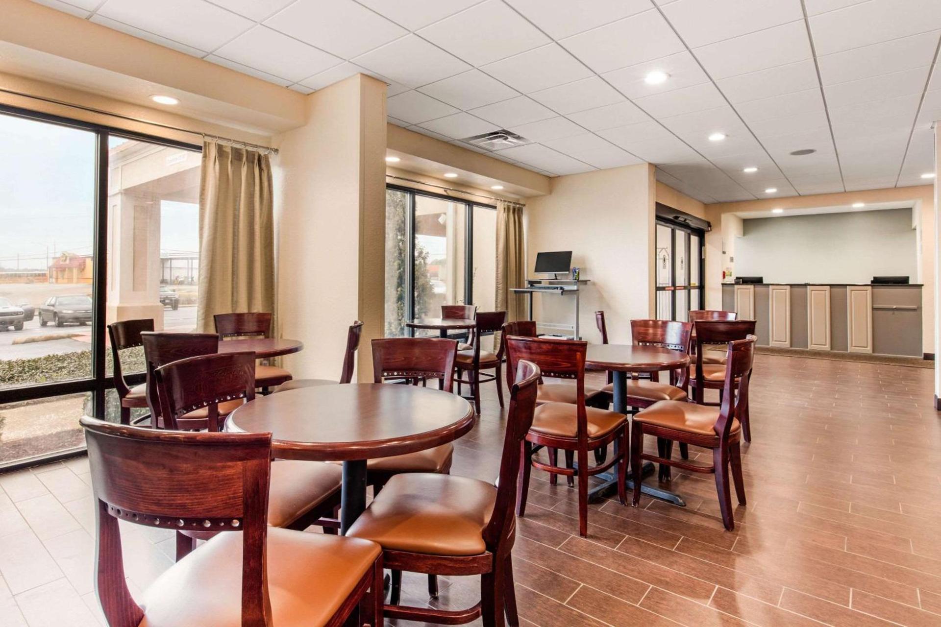 Quality Inn Valley - West Point photo 6