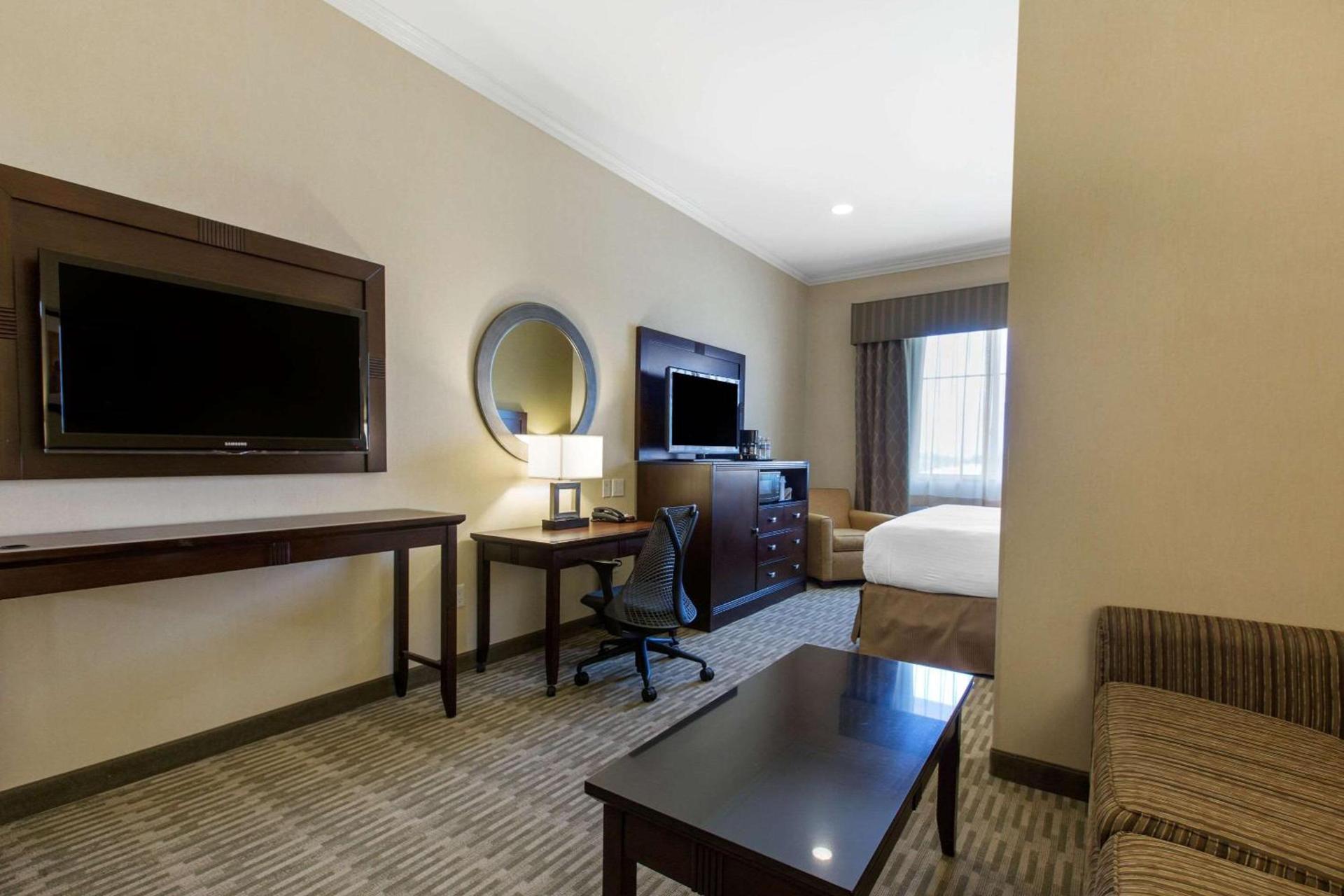 The Oaks Hotel & Suites photo 27