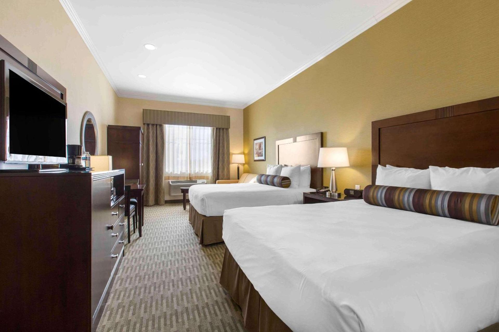 The Oaks Hotel & Suites photo 16