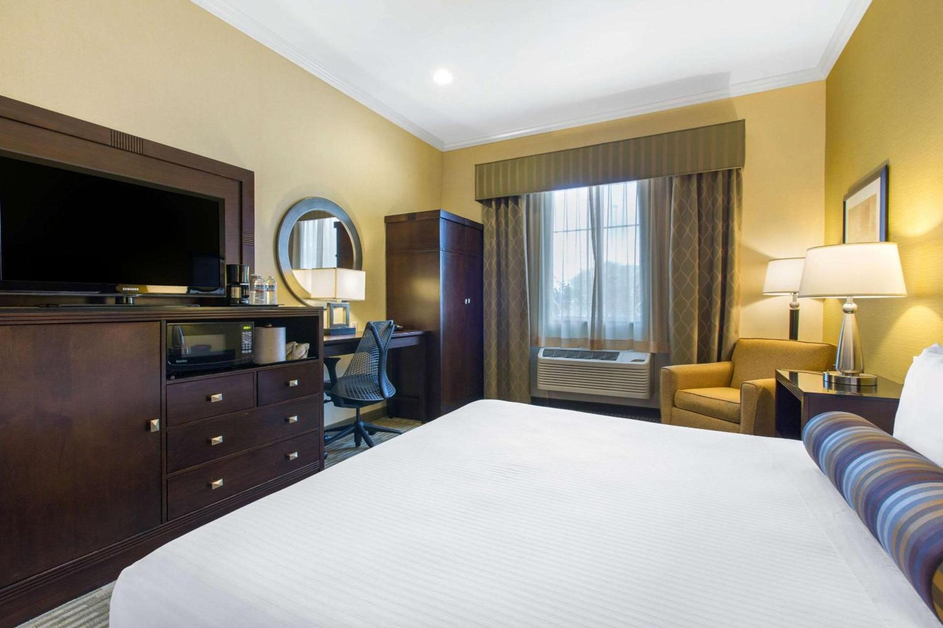 The Oaks Hotel & Suites photo 14