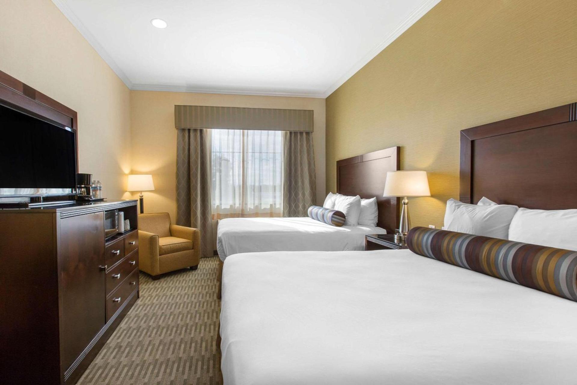 The Oaks Hotel & Suites photo 36