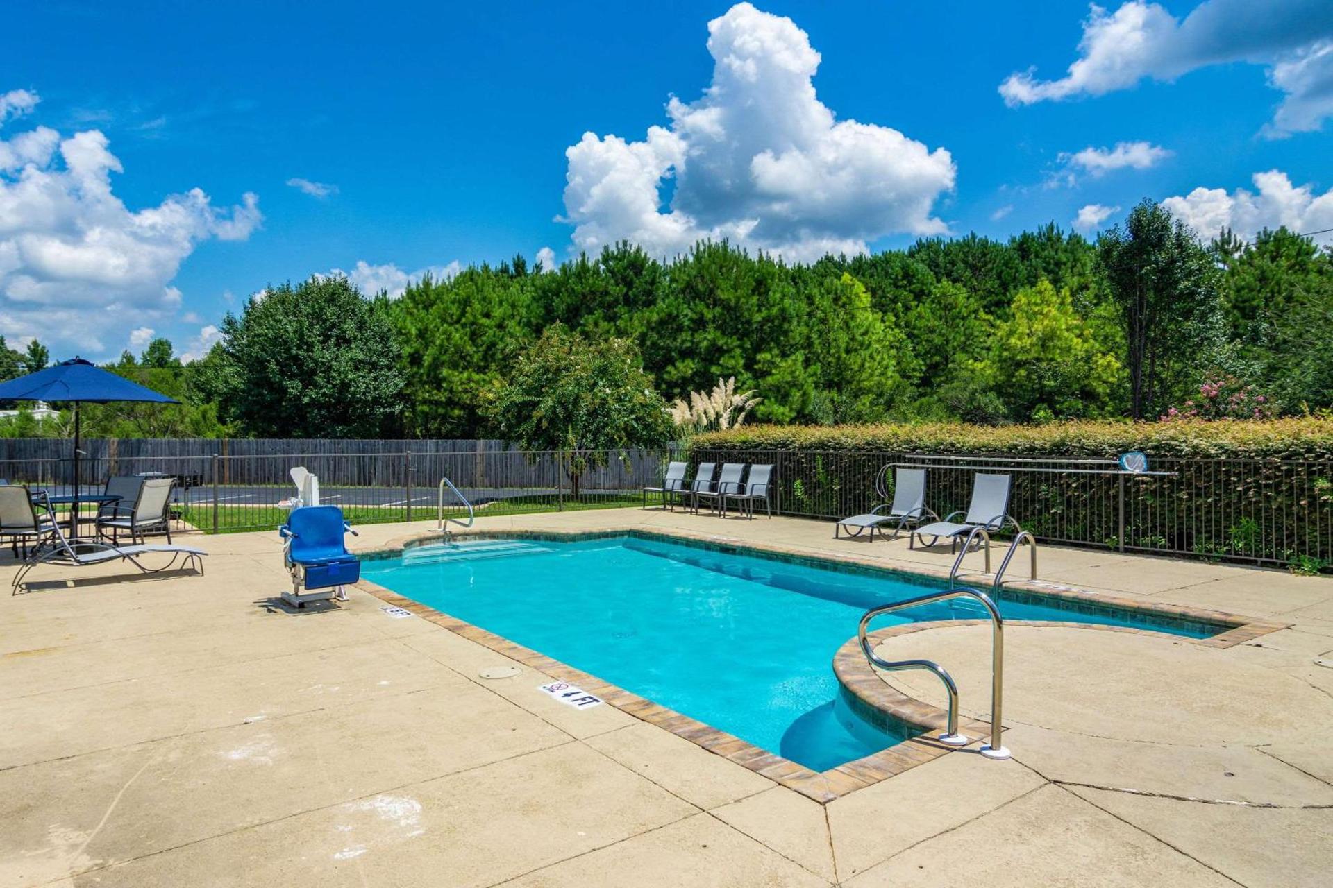 Quality Inn Valley - West Point photo 29