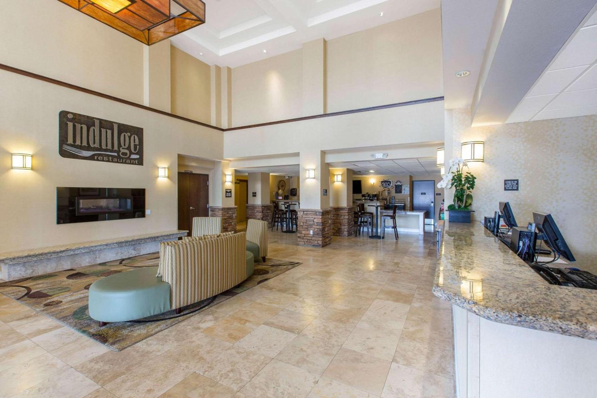 The Oaks Hotel & Suites photo 6
