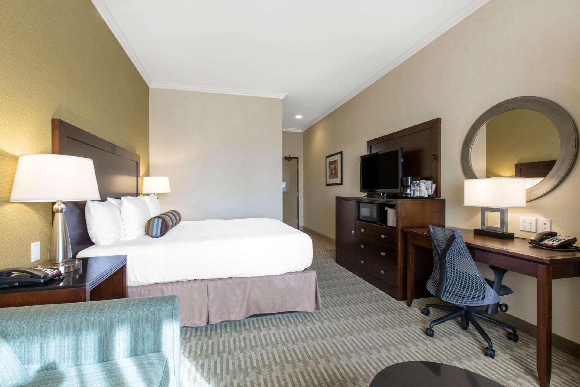 The Oaks Hotel & Suites photo 11