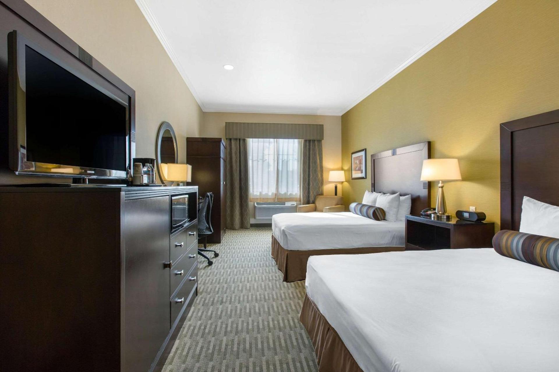 The Oaks Hotel & Suites photo 20