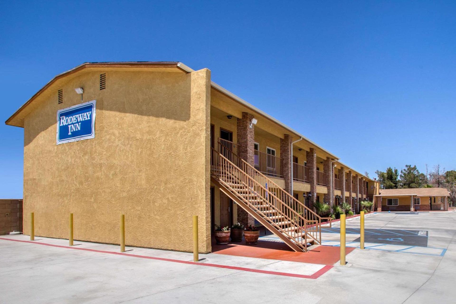 Rodeway Inn Adelanto US 395 photo 1