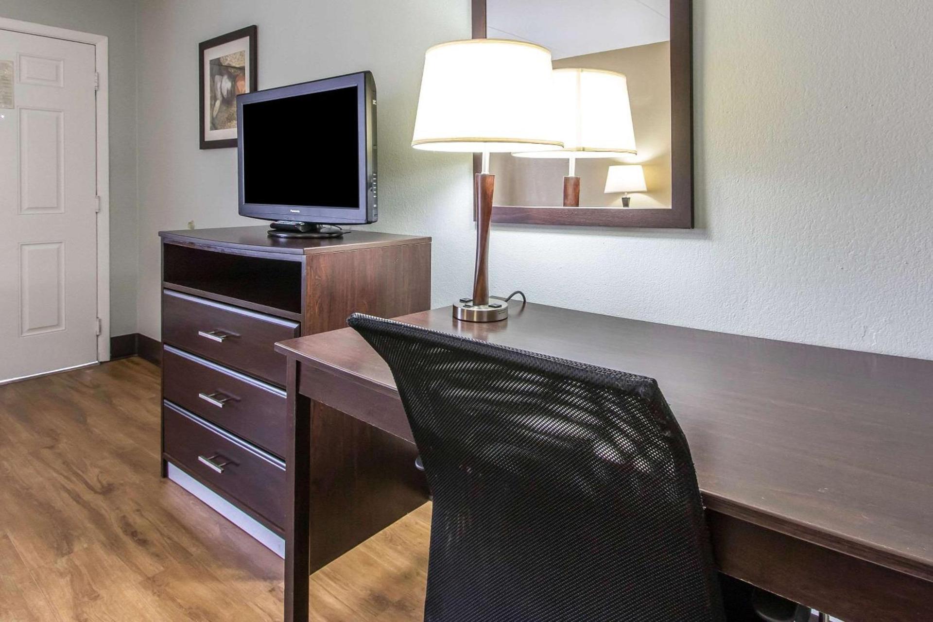 Quality Inn Downtown Historic District photo 14
