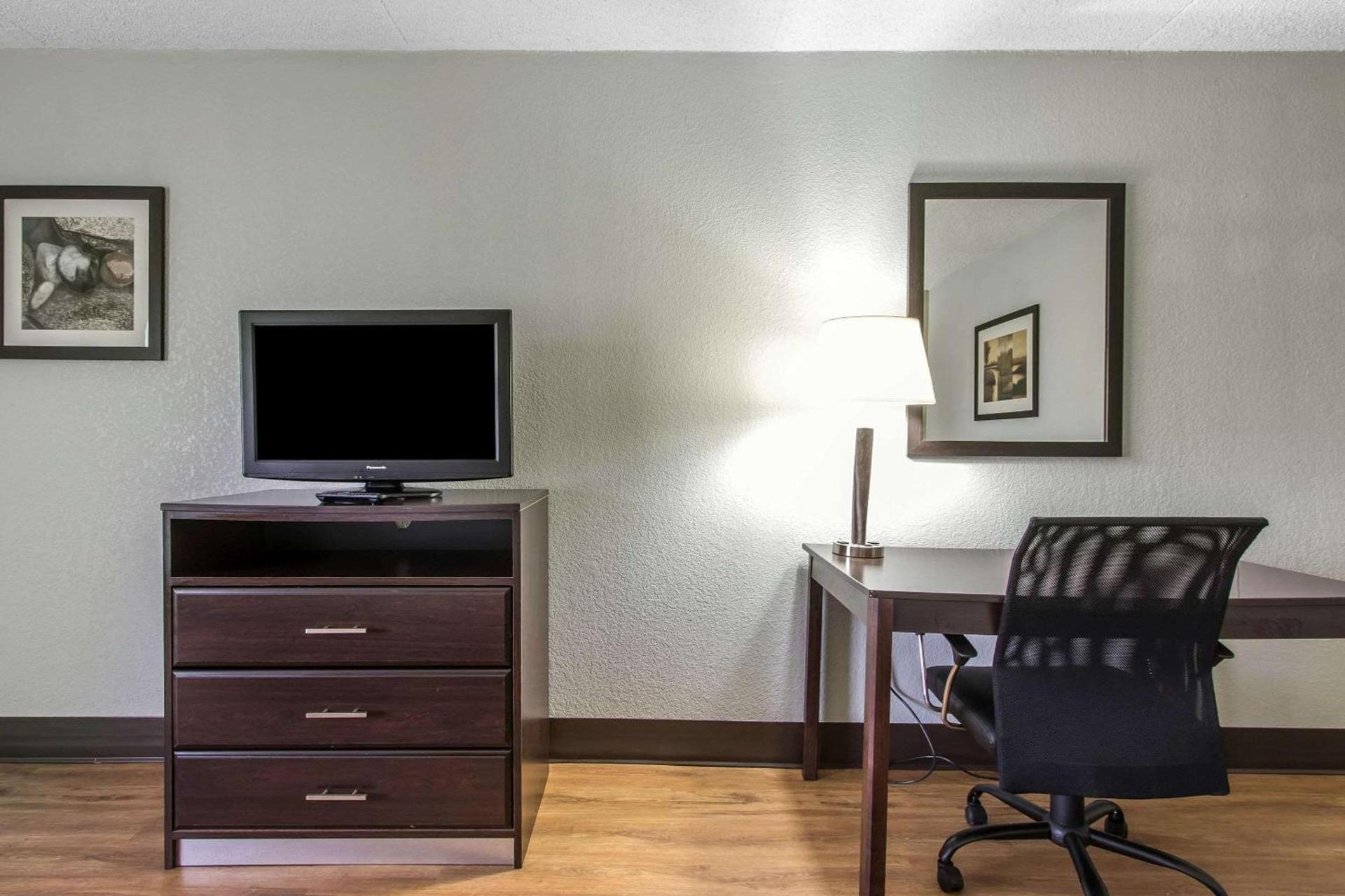 Quality Inn Downtown Historic District photo 18