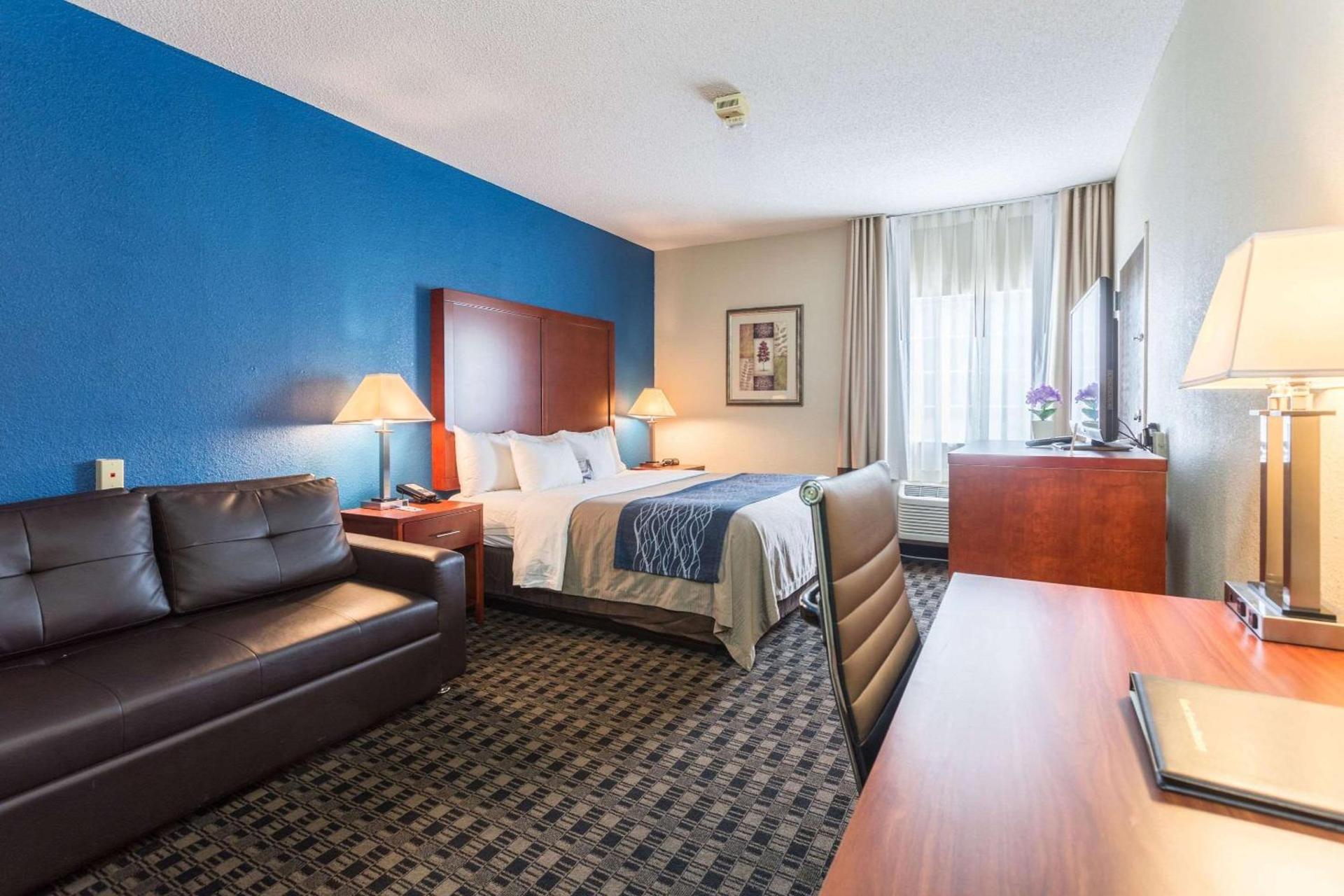 Comfort Inn Decatur Priceville photo 2