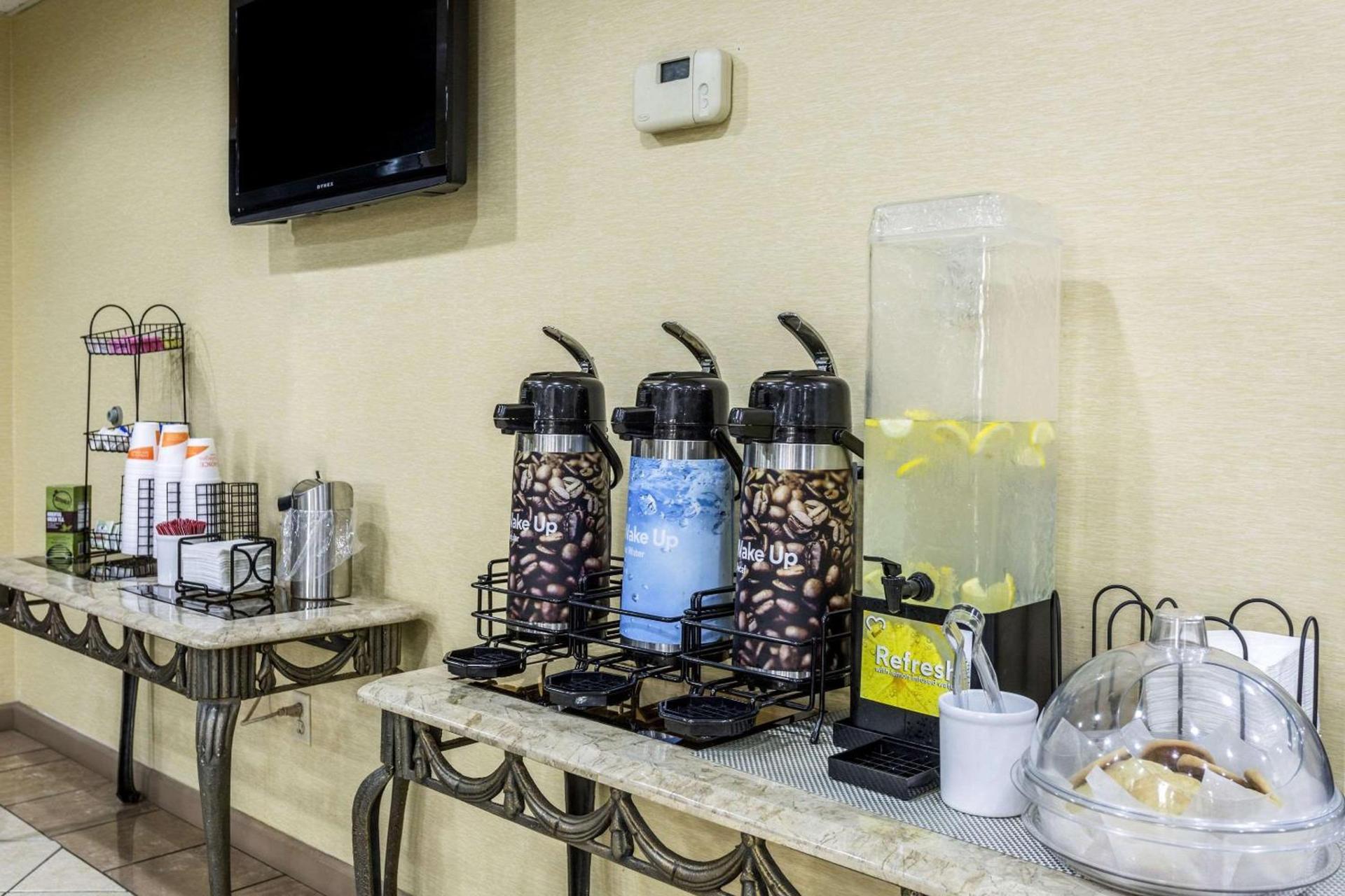 Comfort Inn Decatur Priceville photo 6