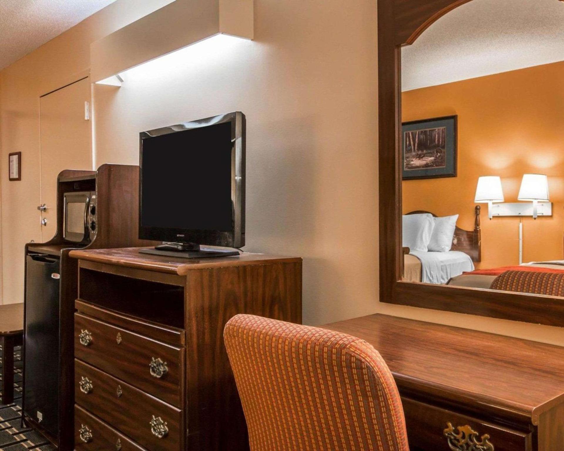 Econo Lodge Eufaula South photo 13