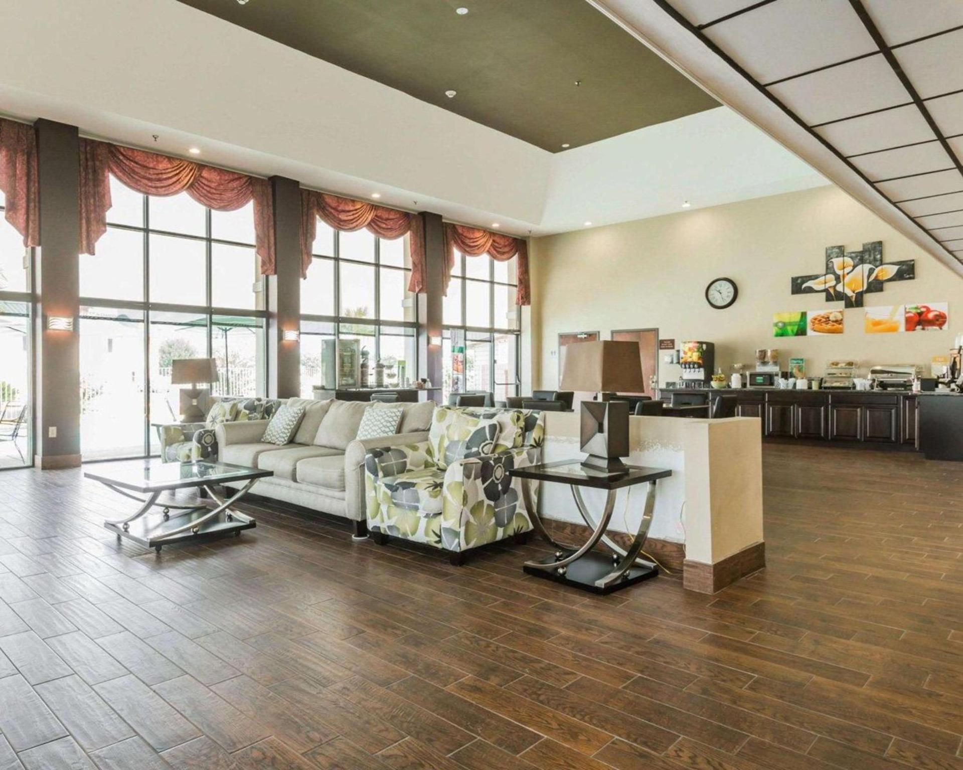 Quality Inn & Suites North Montgomery photo 17