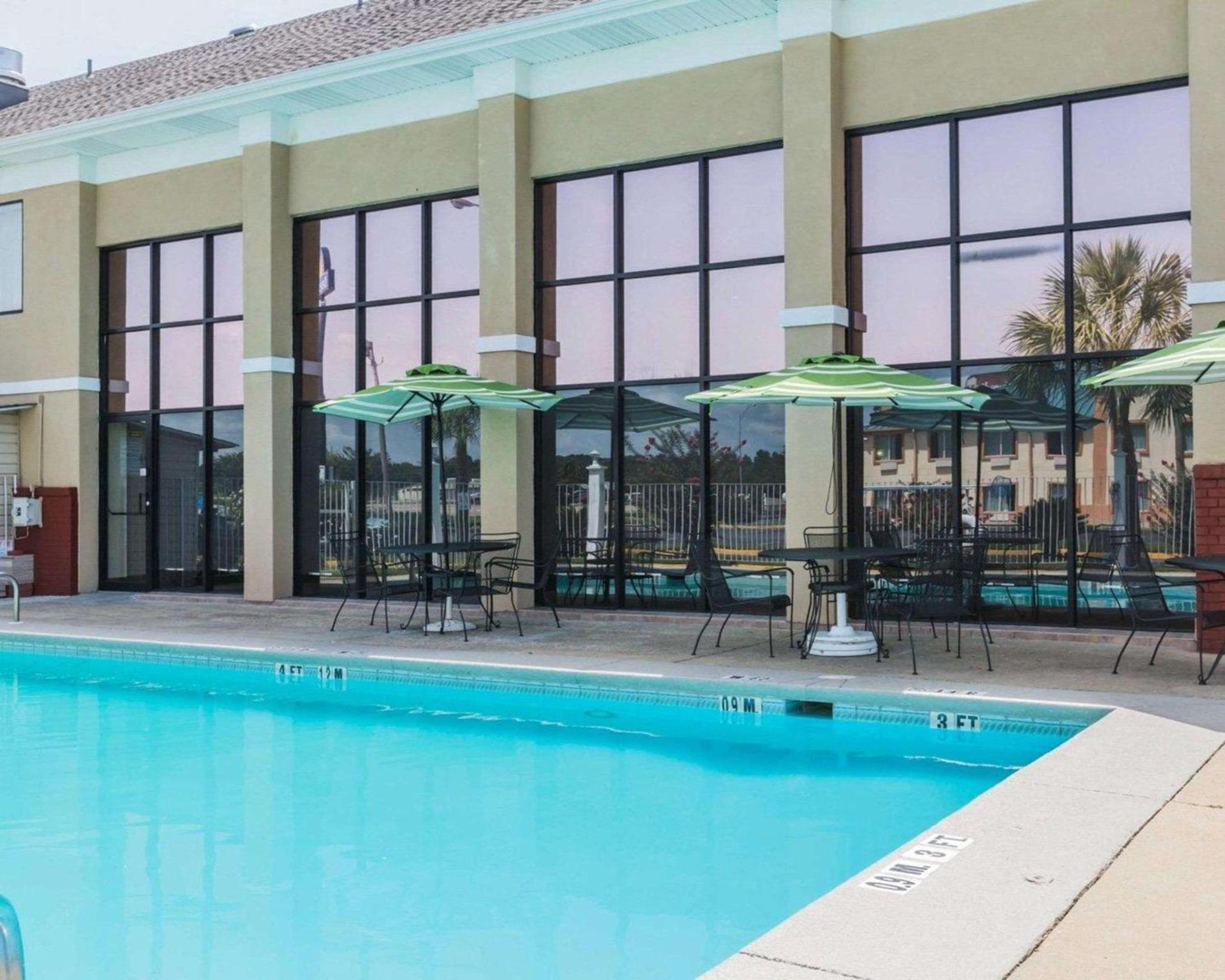 Quality Inn & Suites North Montgomery photo 23