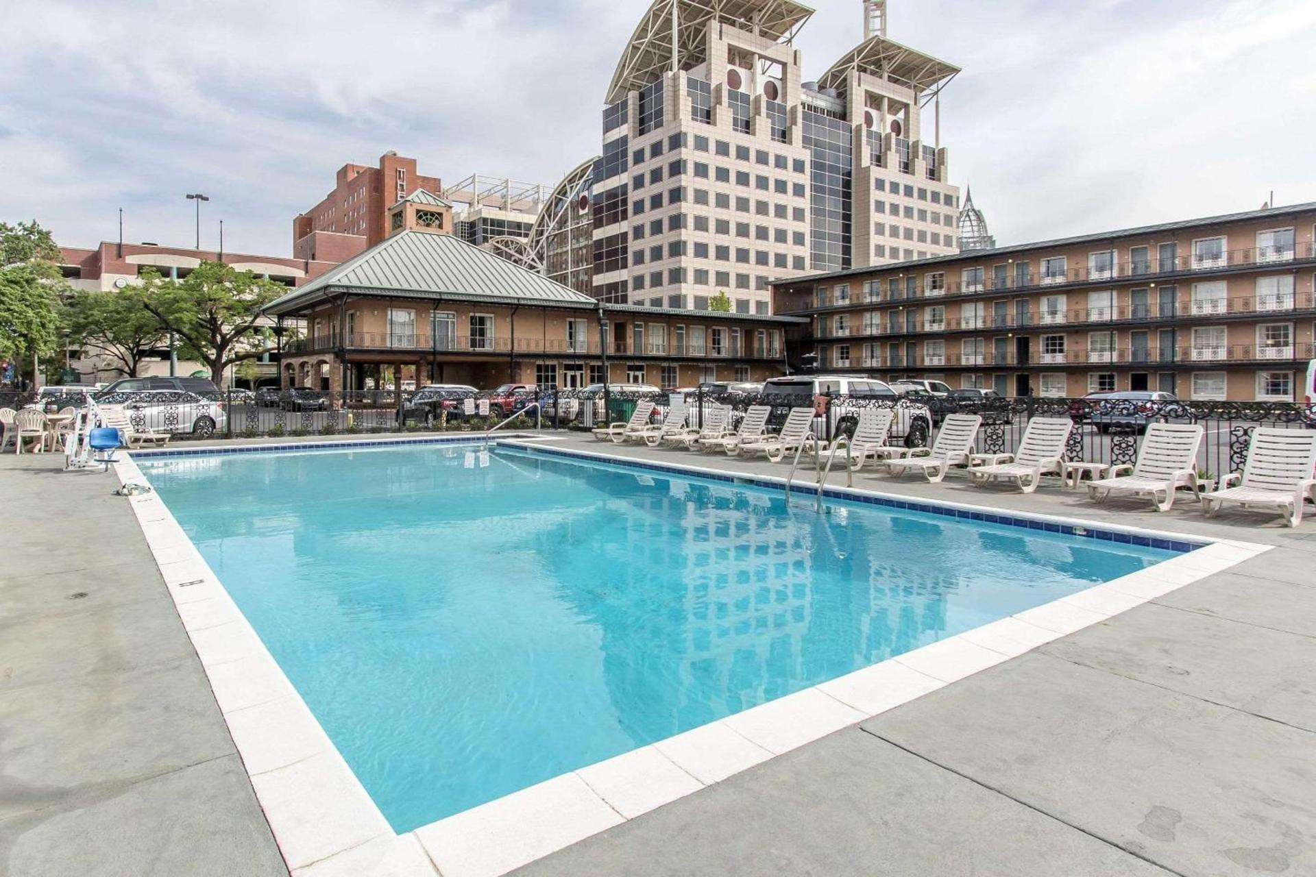 Quality Inn Downtown Historic District photo 3