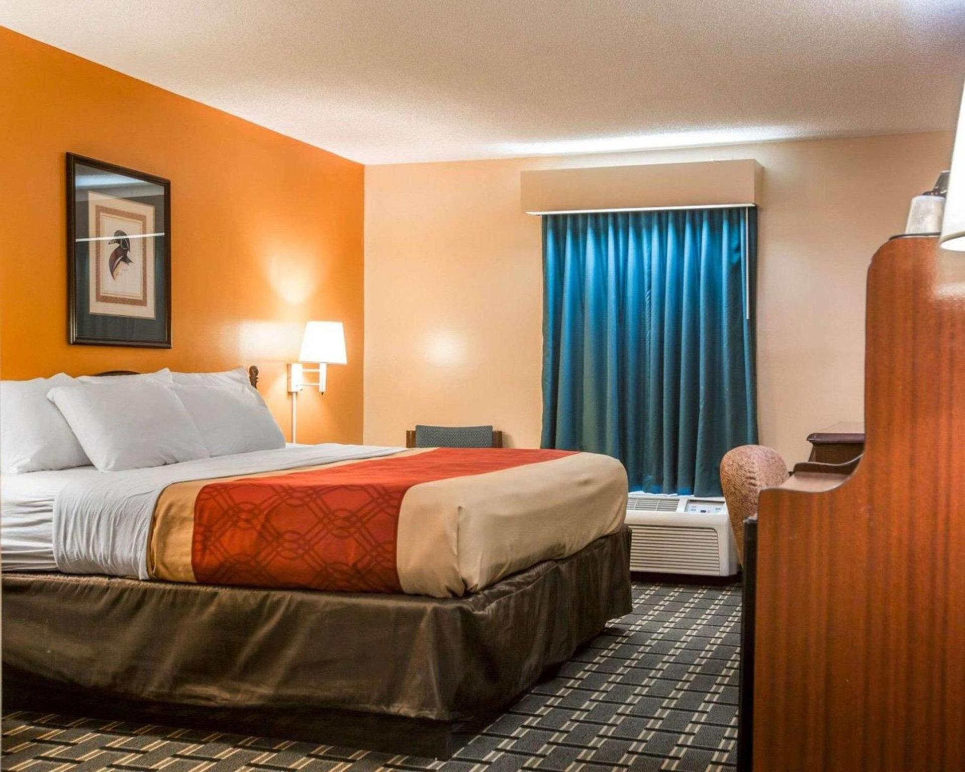 Econo Lodge Eufaula South photo 16