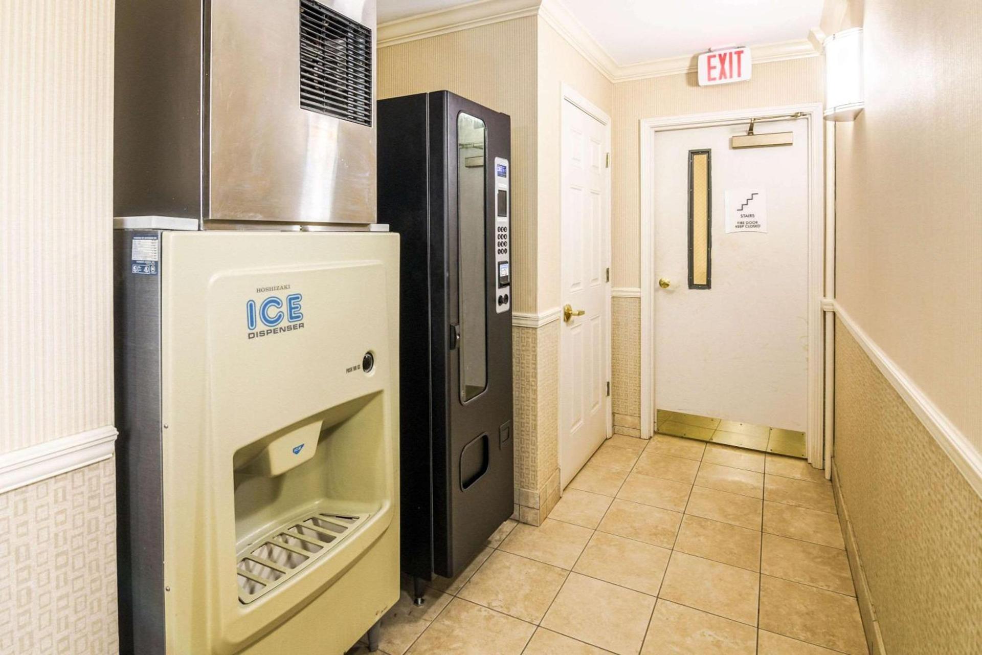 Quality Inn Alexander City photo 35