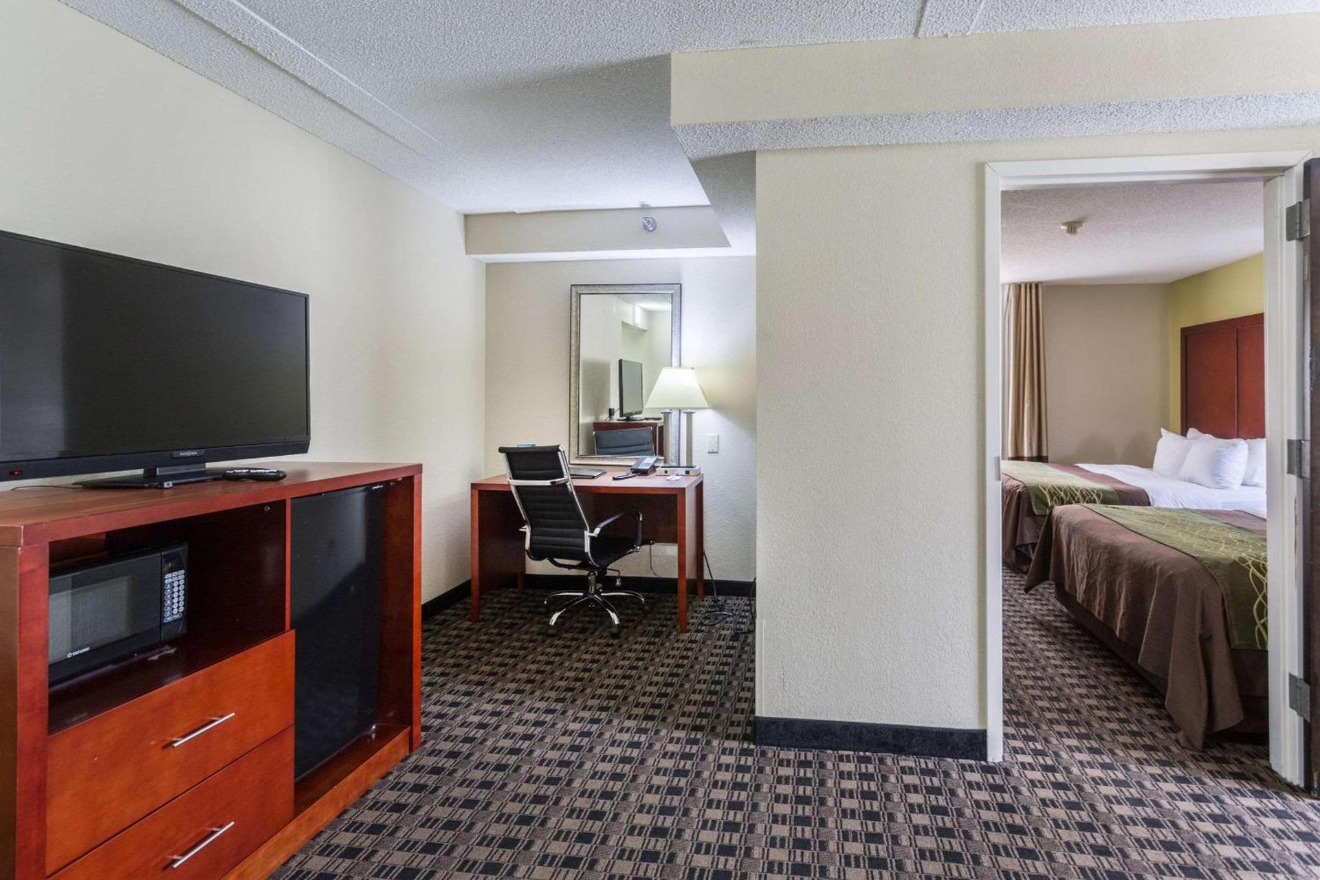 Comfort Inn Decatur Priceville photo 30