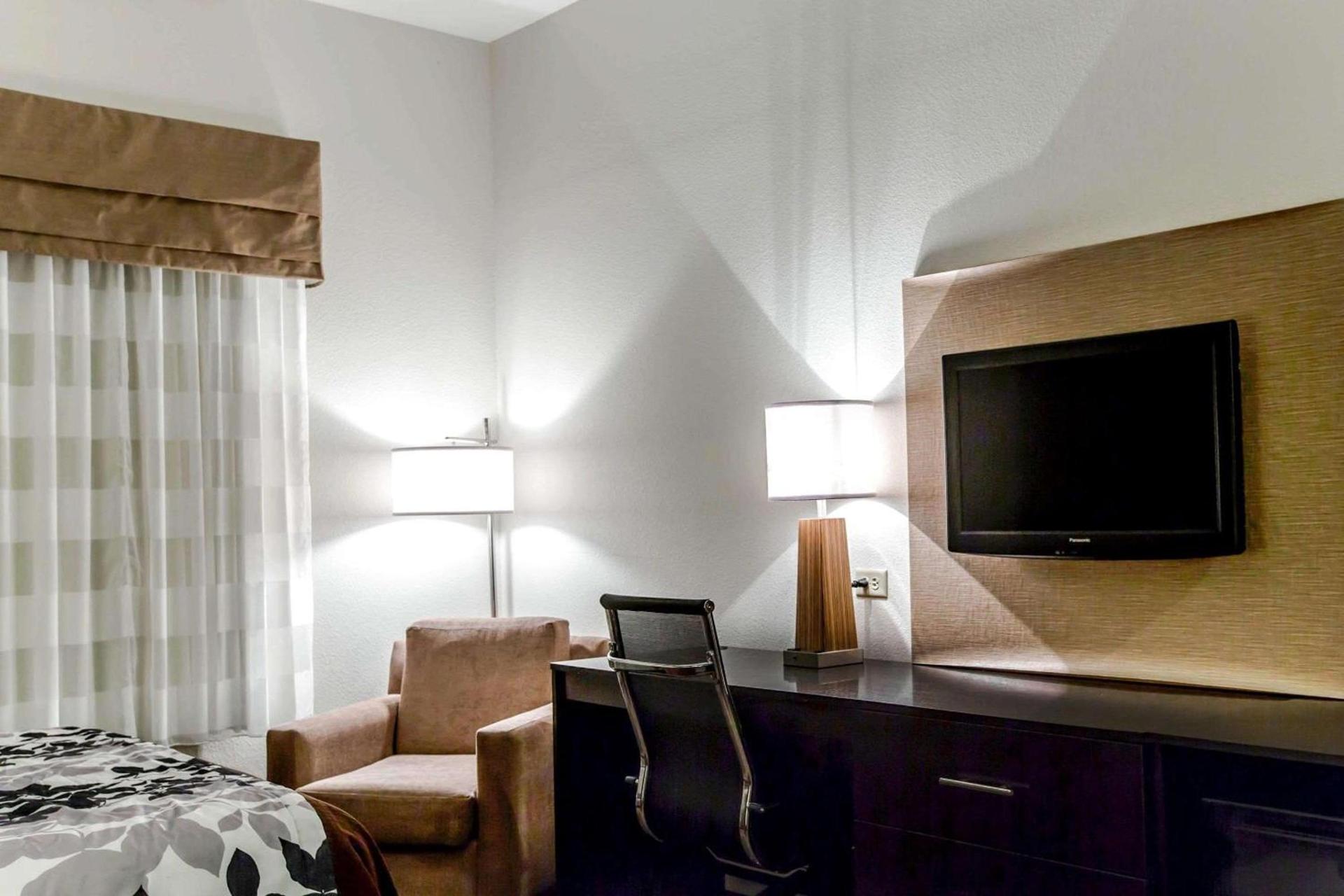 Sleep Inn & Suites Marion - Military Institute photo 12