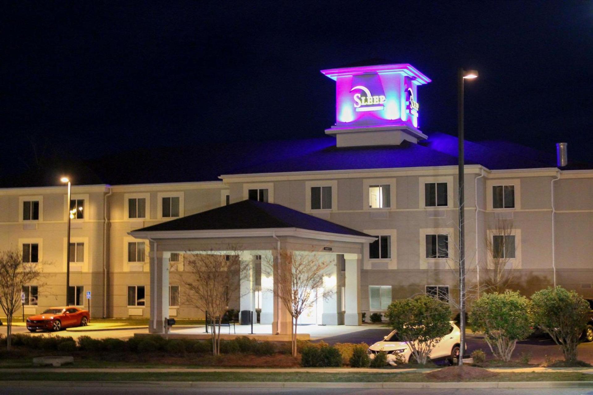 Sleep Inn & Suites Evergreen I-65 photo 4