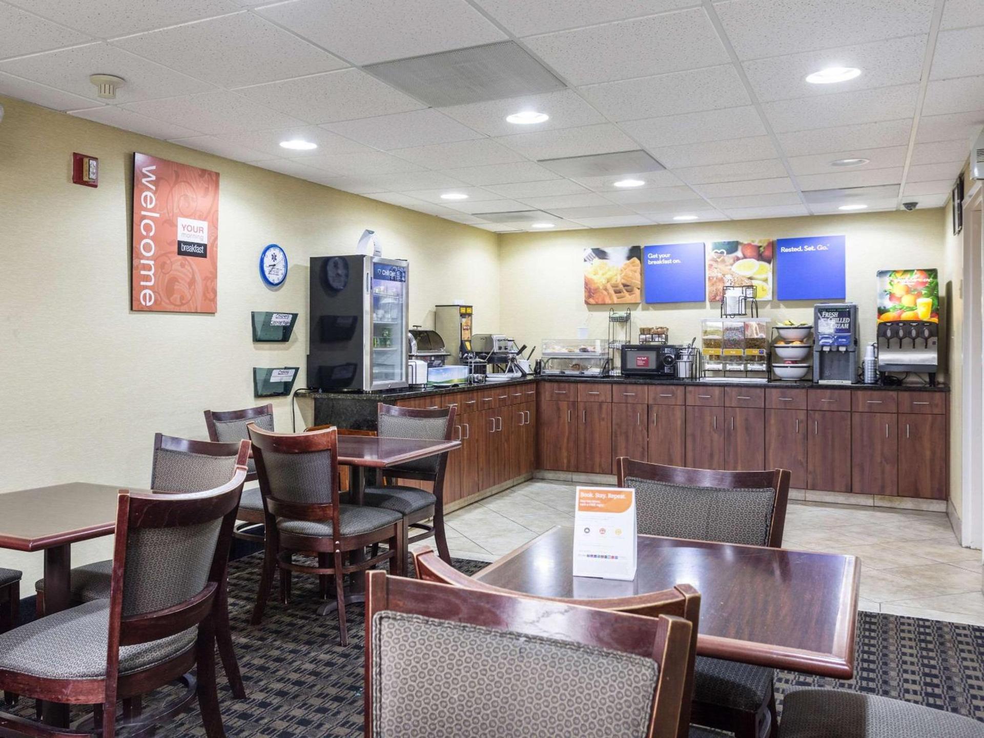 Comfort Inn Decatur Priceville photo 32