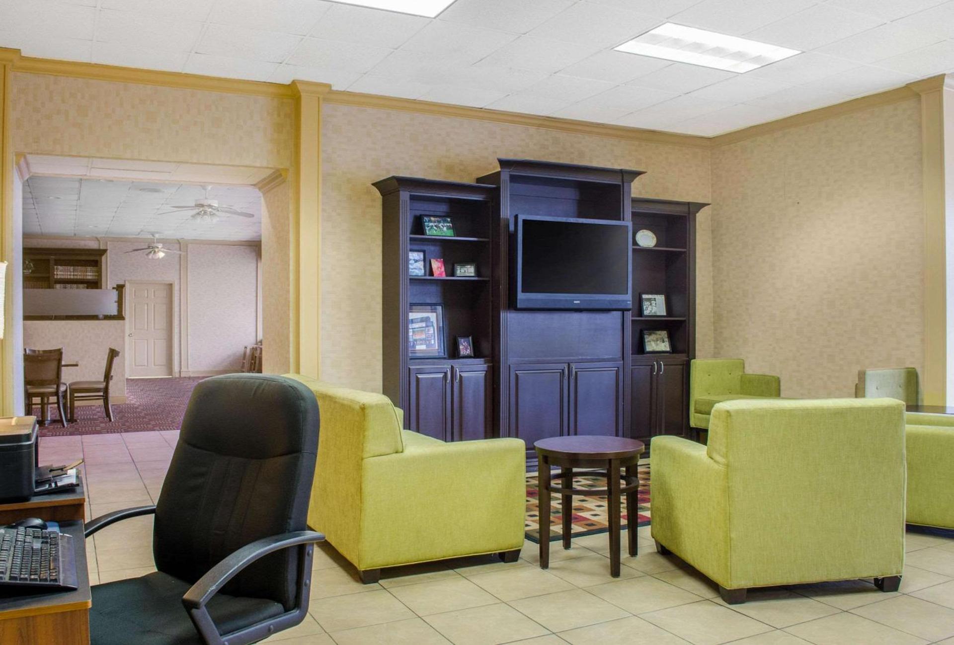Quality Inn University Area photo 34