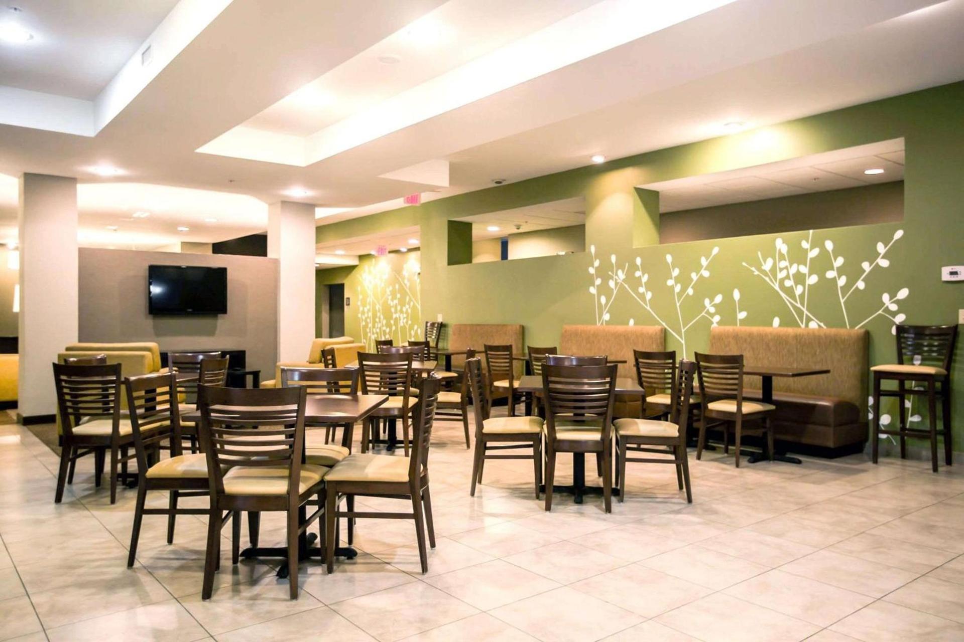 Sleep Inn & Suites Marion - Military Institute photo 32
