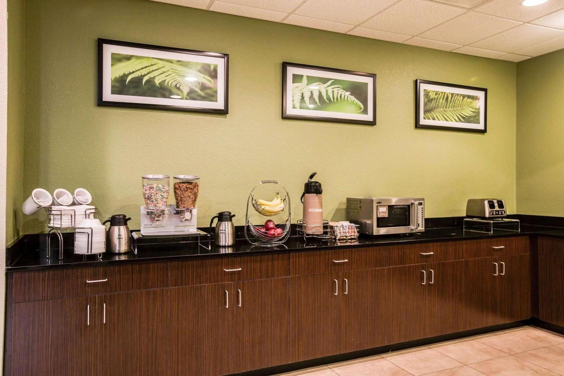 Sleep Inn & Suites Marion - Military Institute photo 30