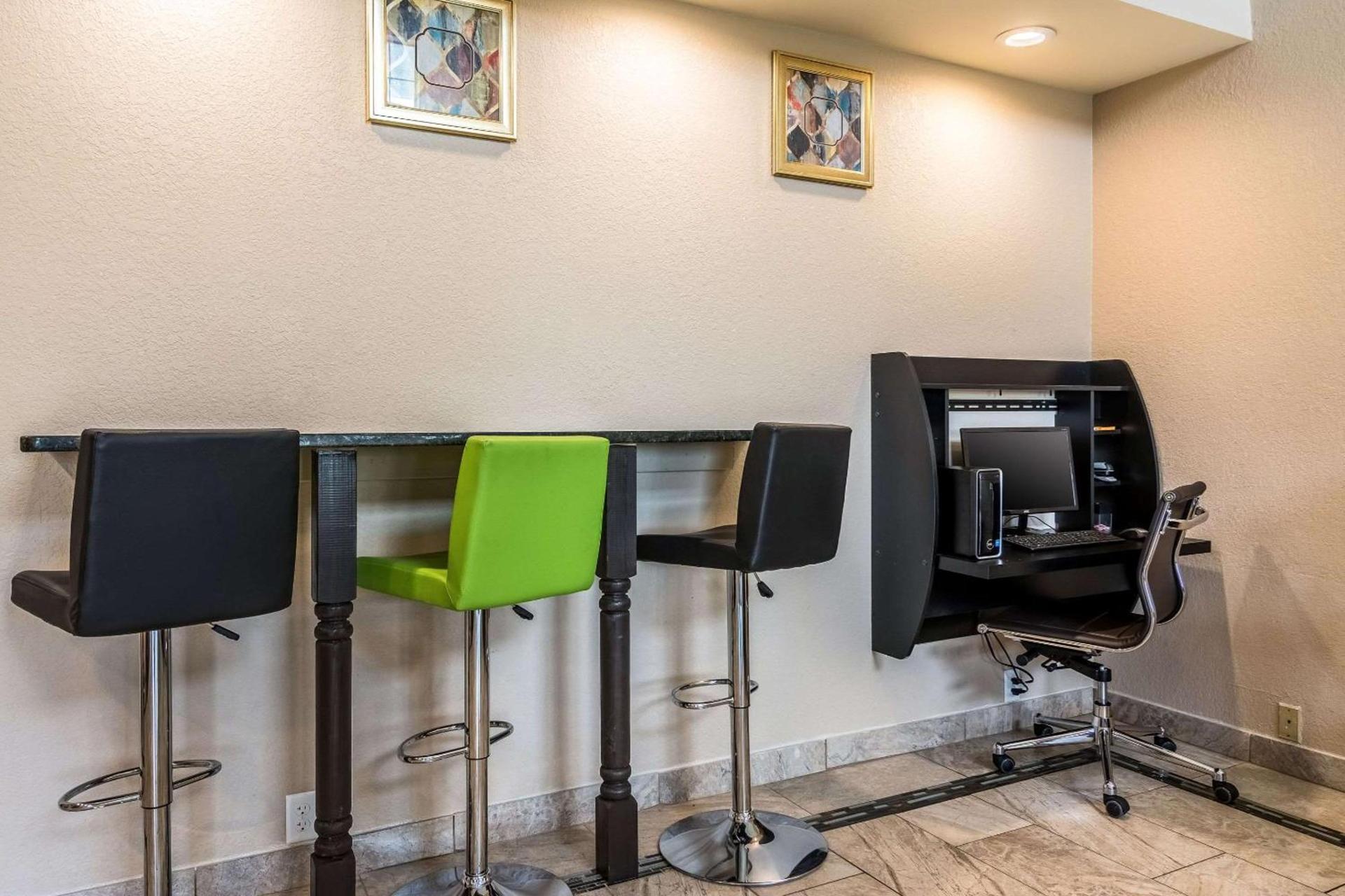 Quality Inn University Area photo 6