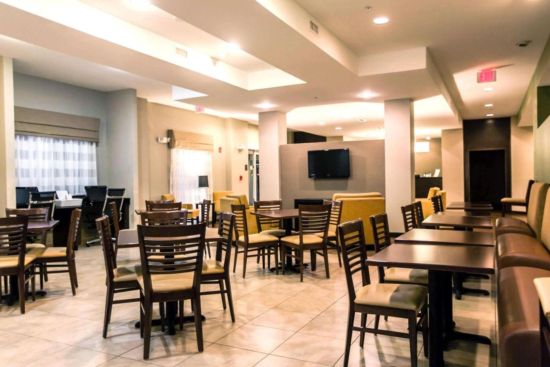 Sleep Inn & Suites Marion - Military Institute photo 33