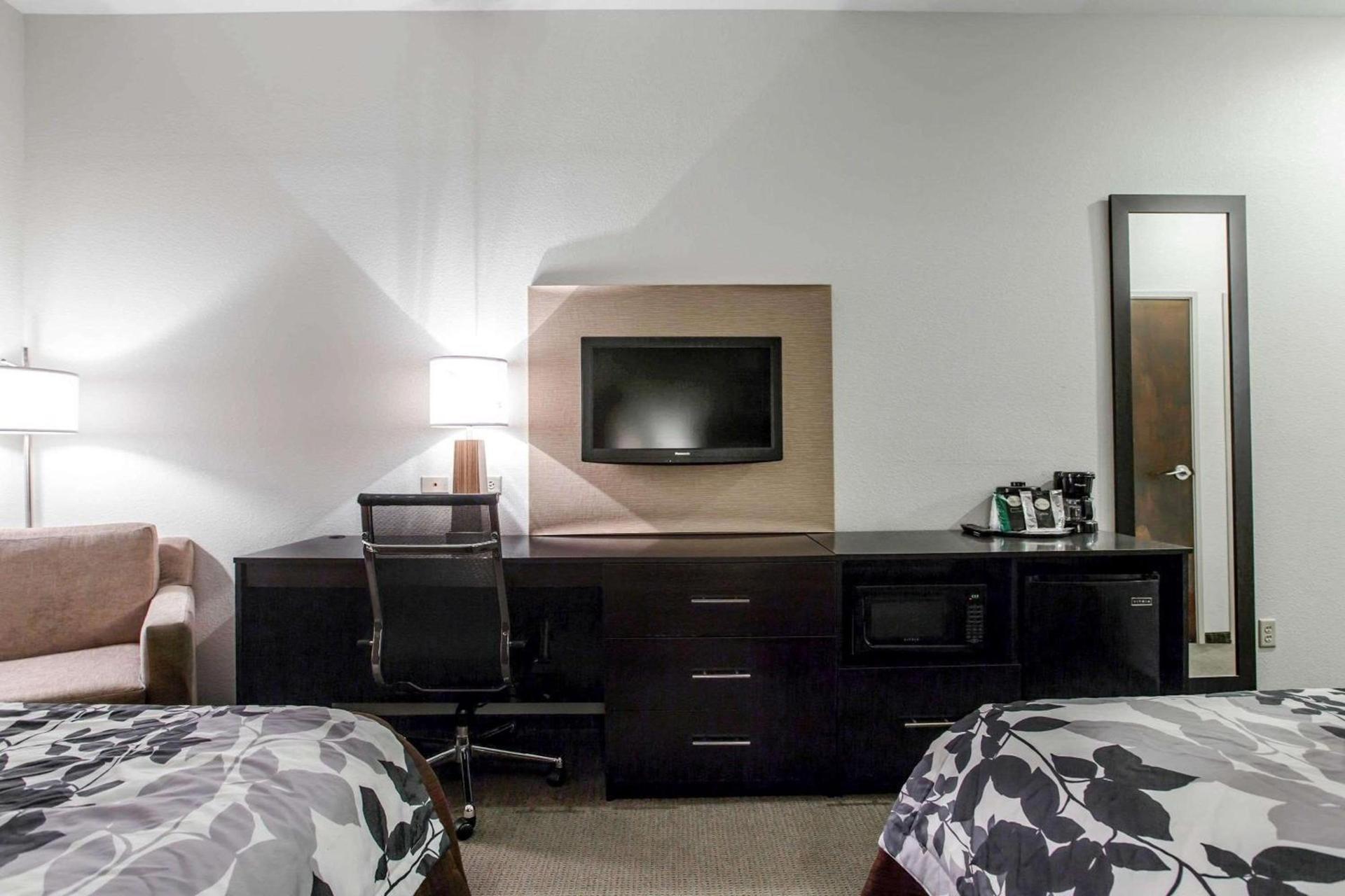 Sleep Inn & Suites Marion - Military Institute photo 11