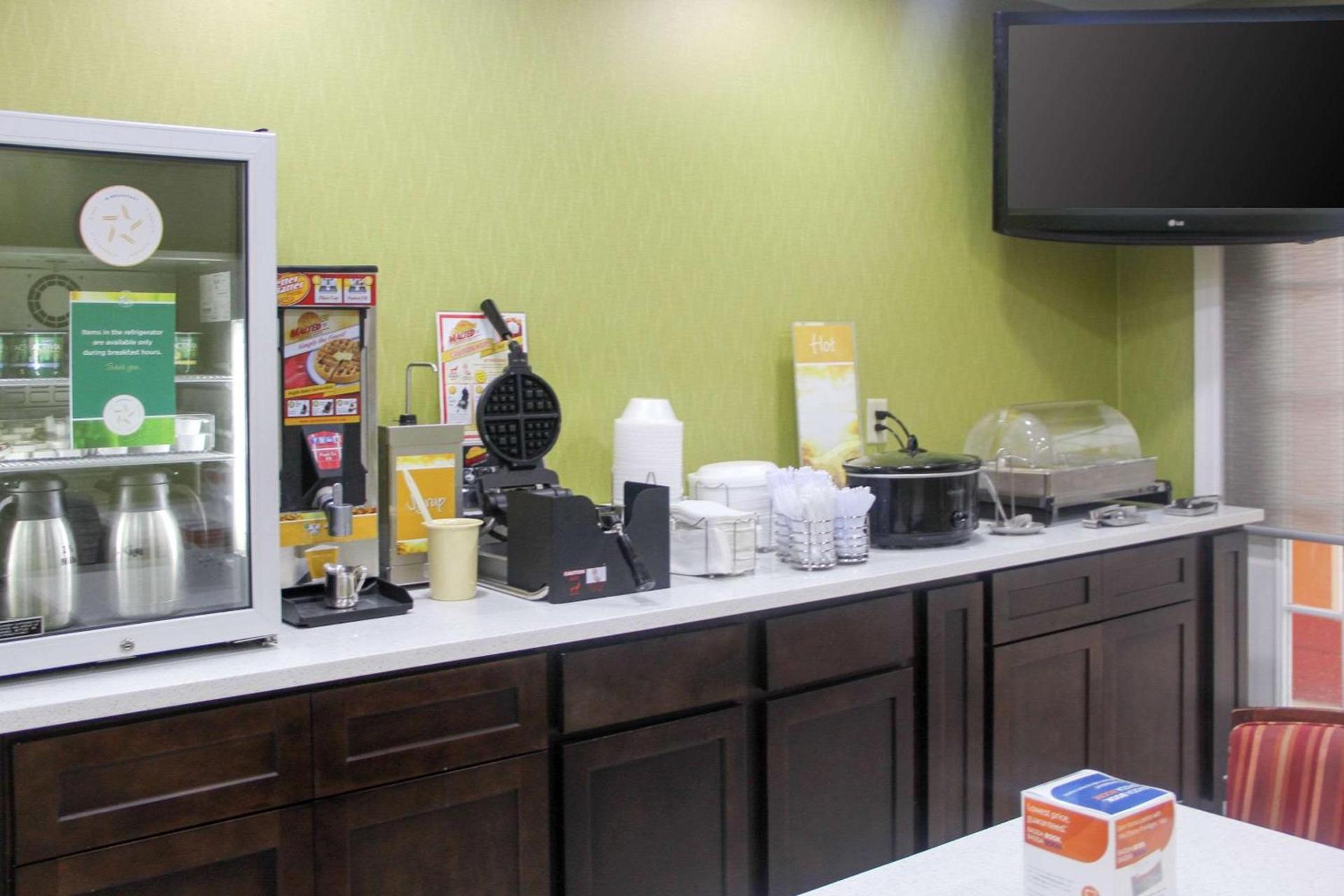 Quality Inn Albertville US 431 photo 13