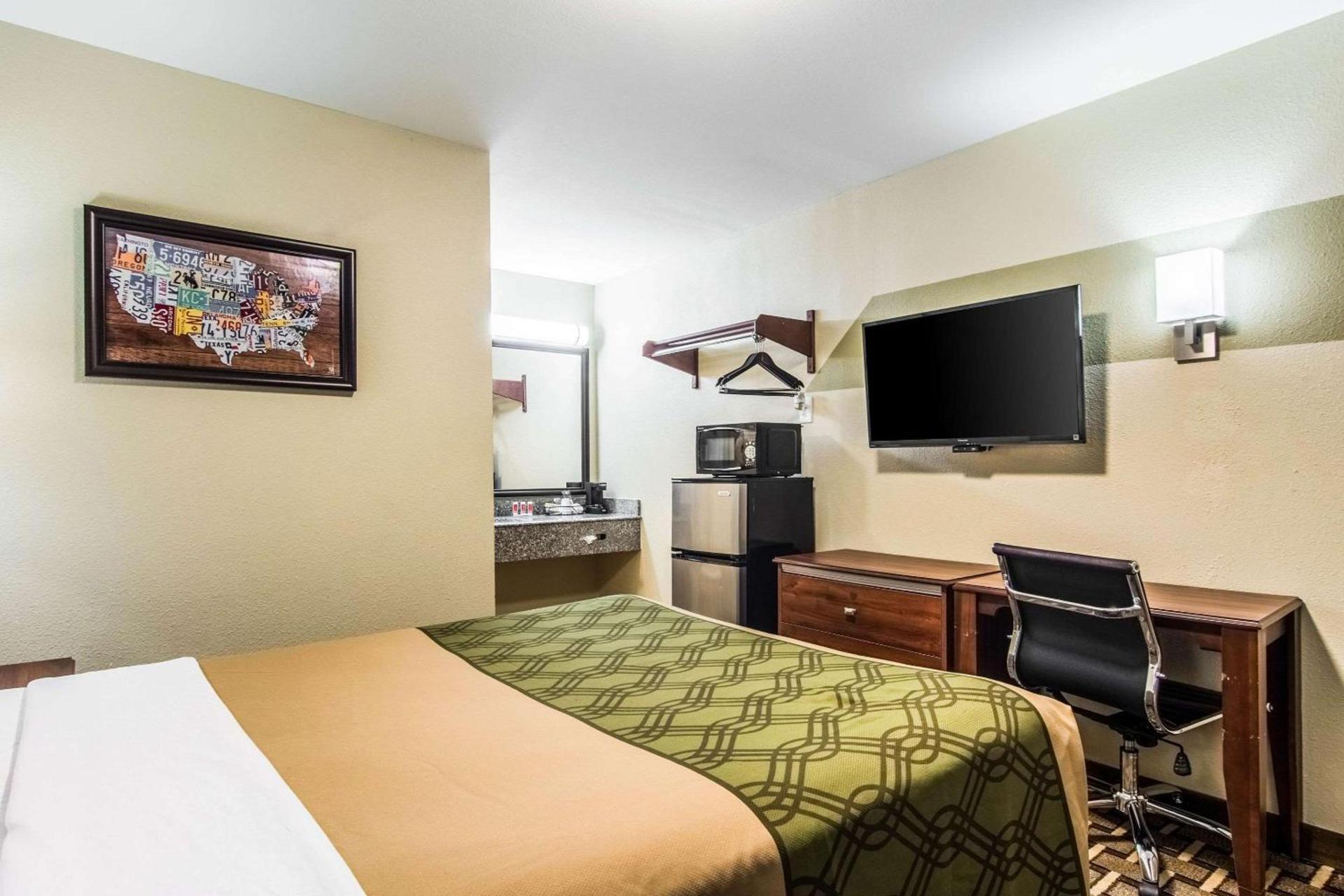 Econo Lodge Jasper photo 10