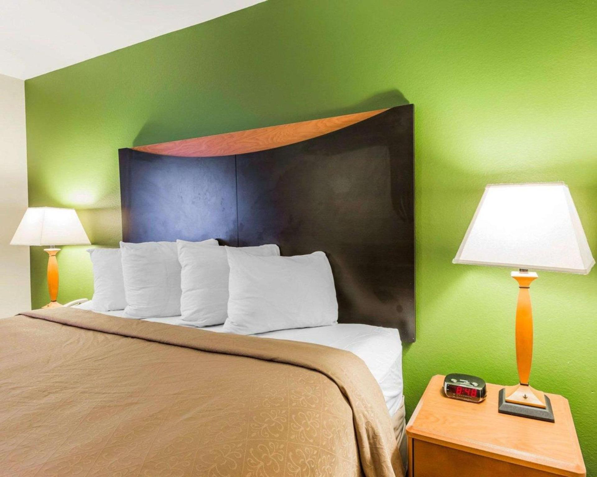 Quality Inn & Suites Birmingham - Highway 280 photo 18