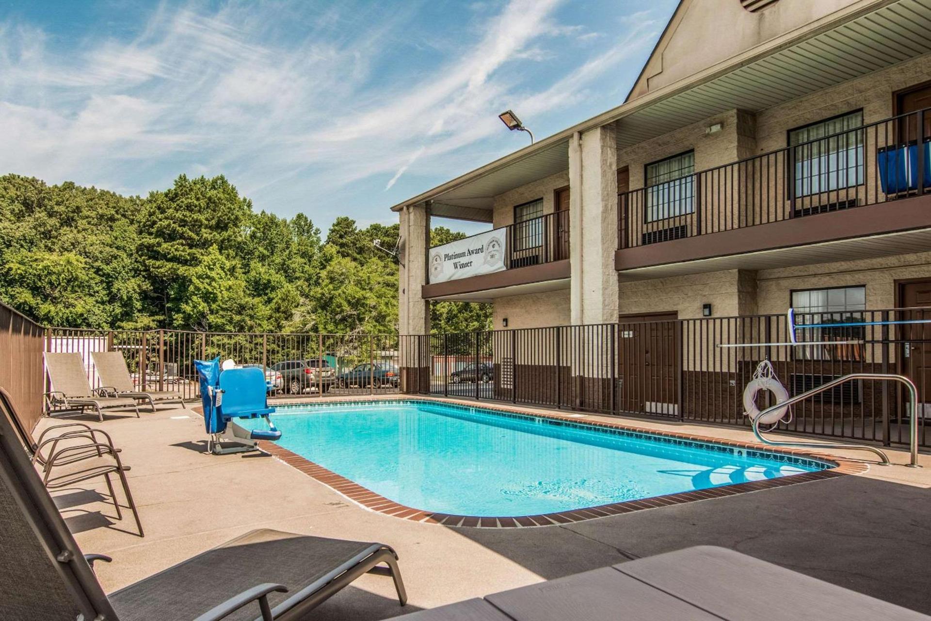 Econo Lodge Jasper photo 24