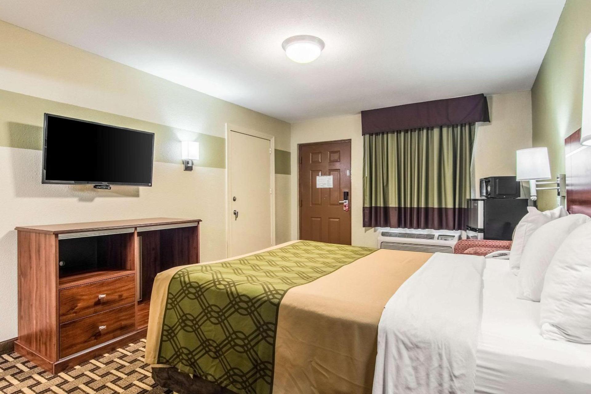 Econo Lodge Jasper photo 6