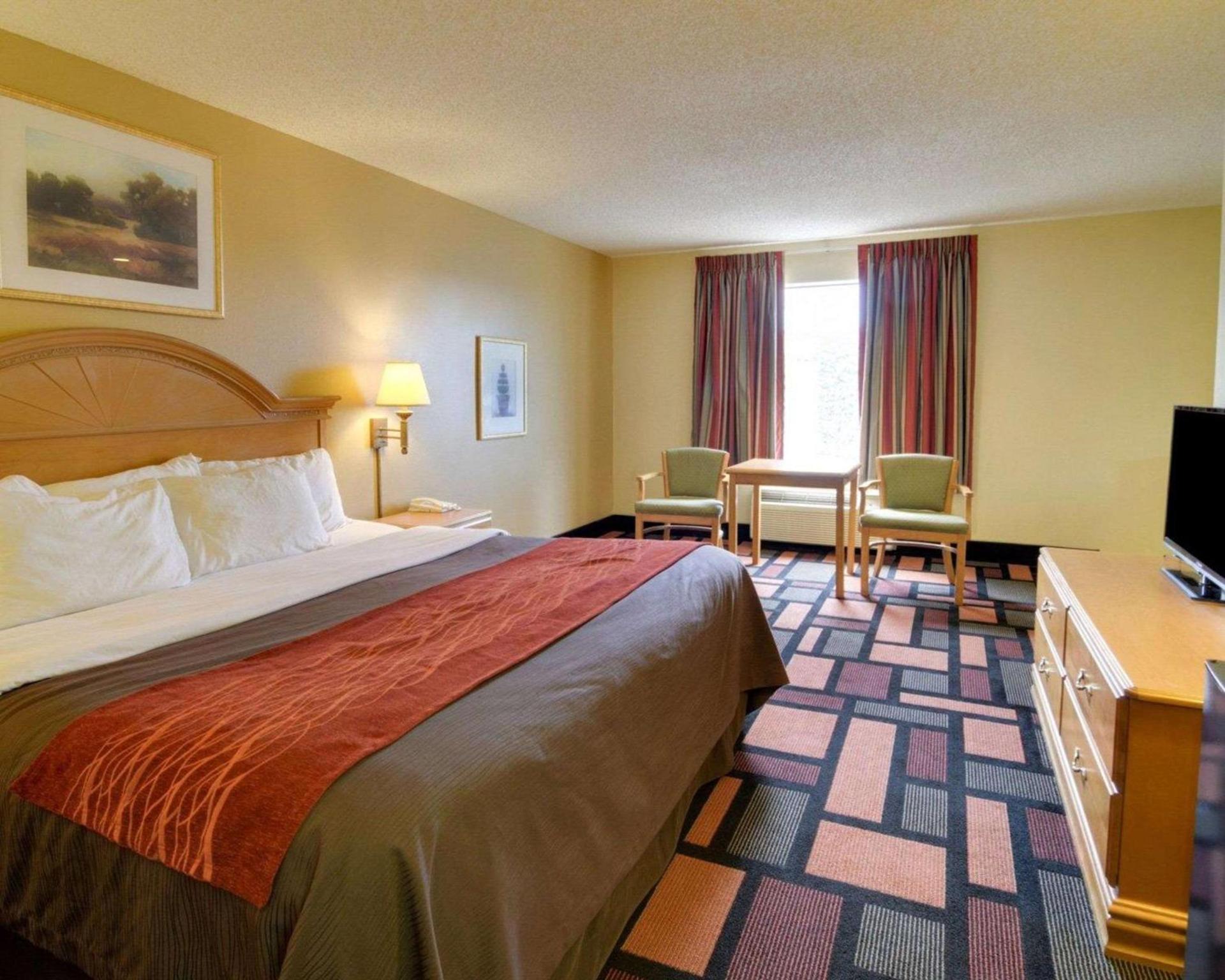 Quality Inn & Suites Malvern photo 10