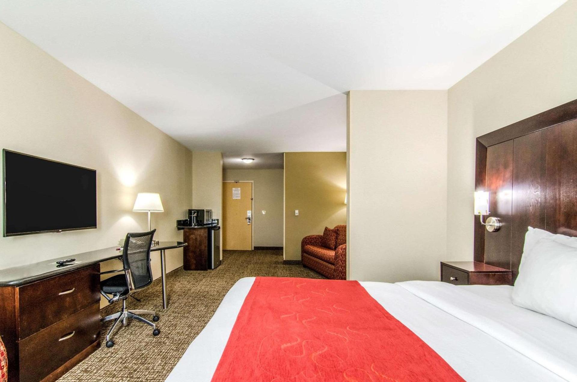 Comfort Suites Bentonville - Rogers photo 10