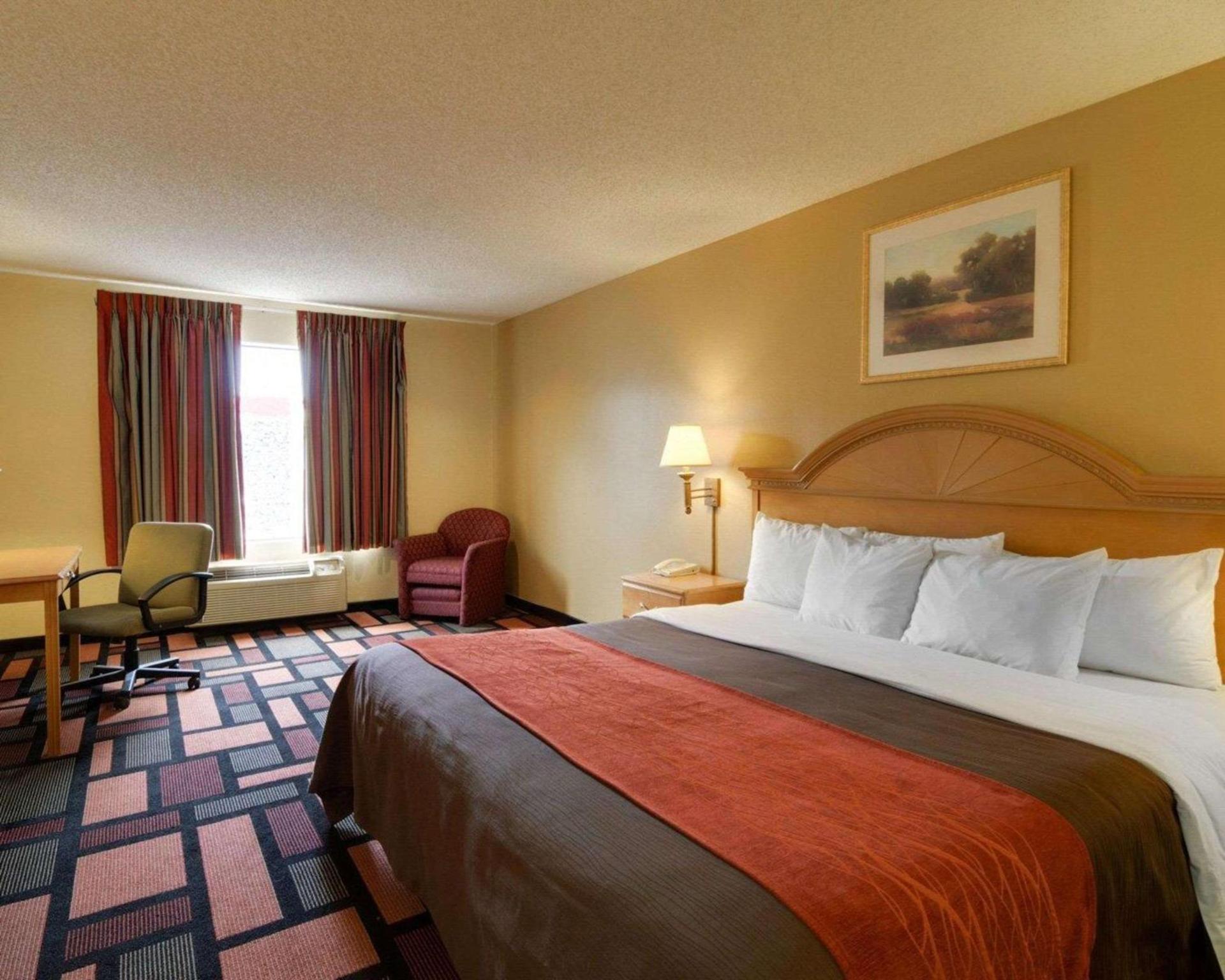 Quality Inn & Suites Malvern photo 13