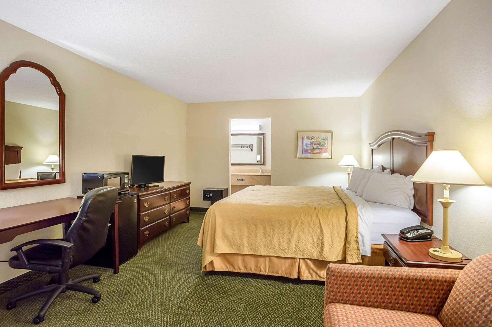 Quality Inn Heber Springs photo 7