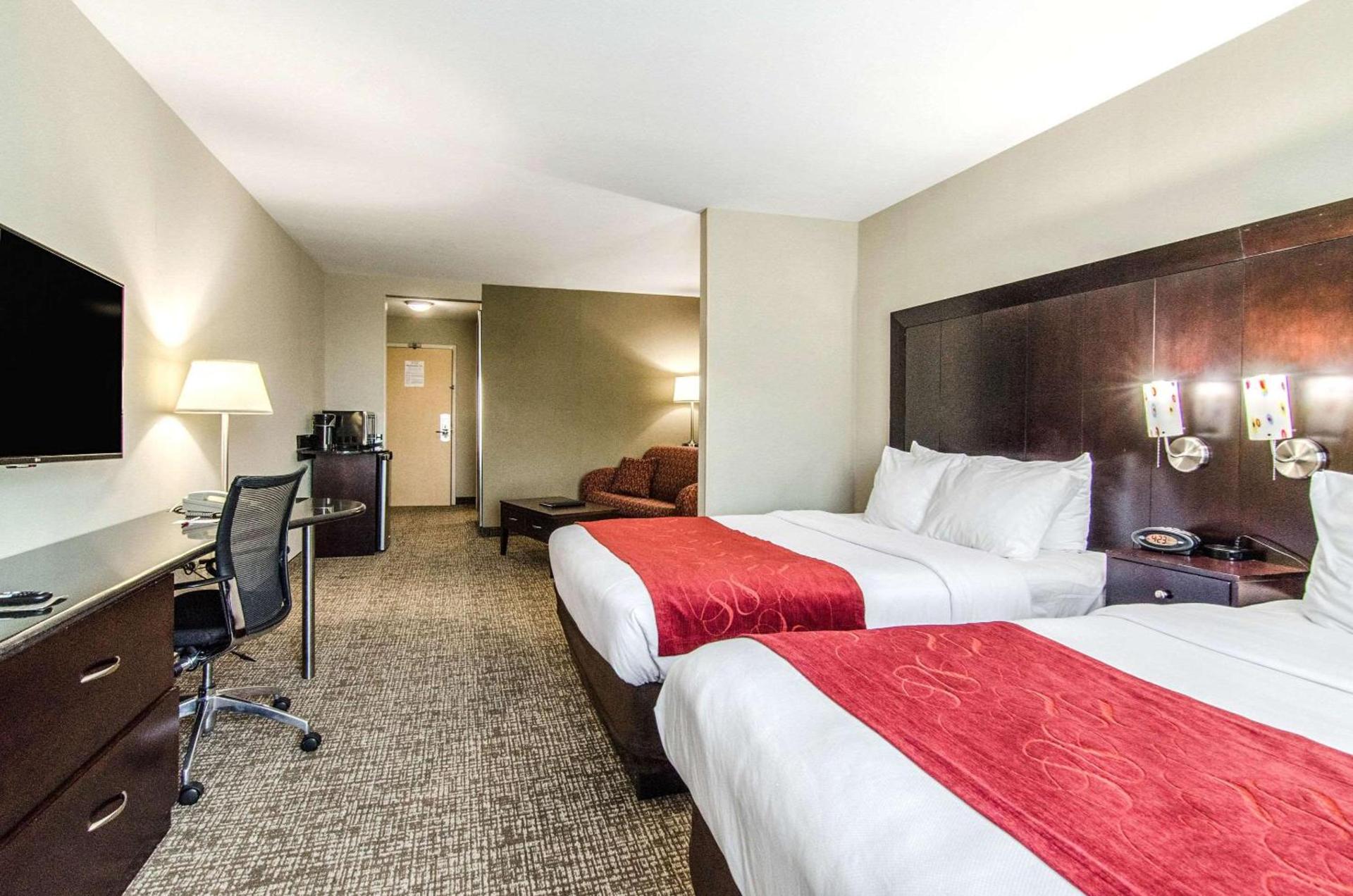 Comfort Suites Bentonville - Rogers photo 20