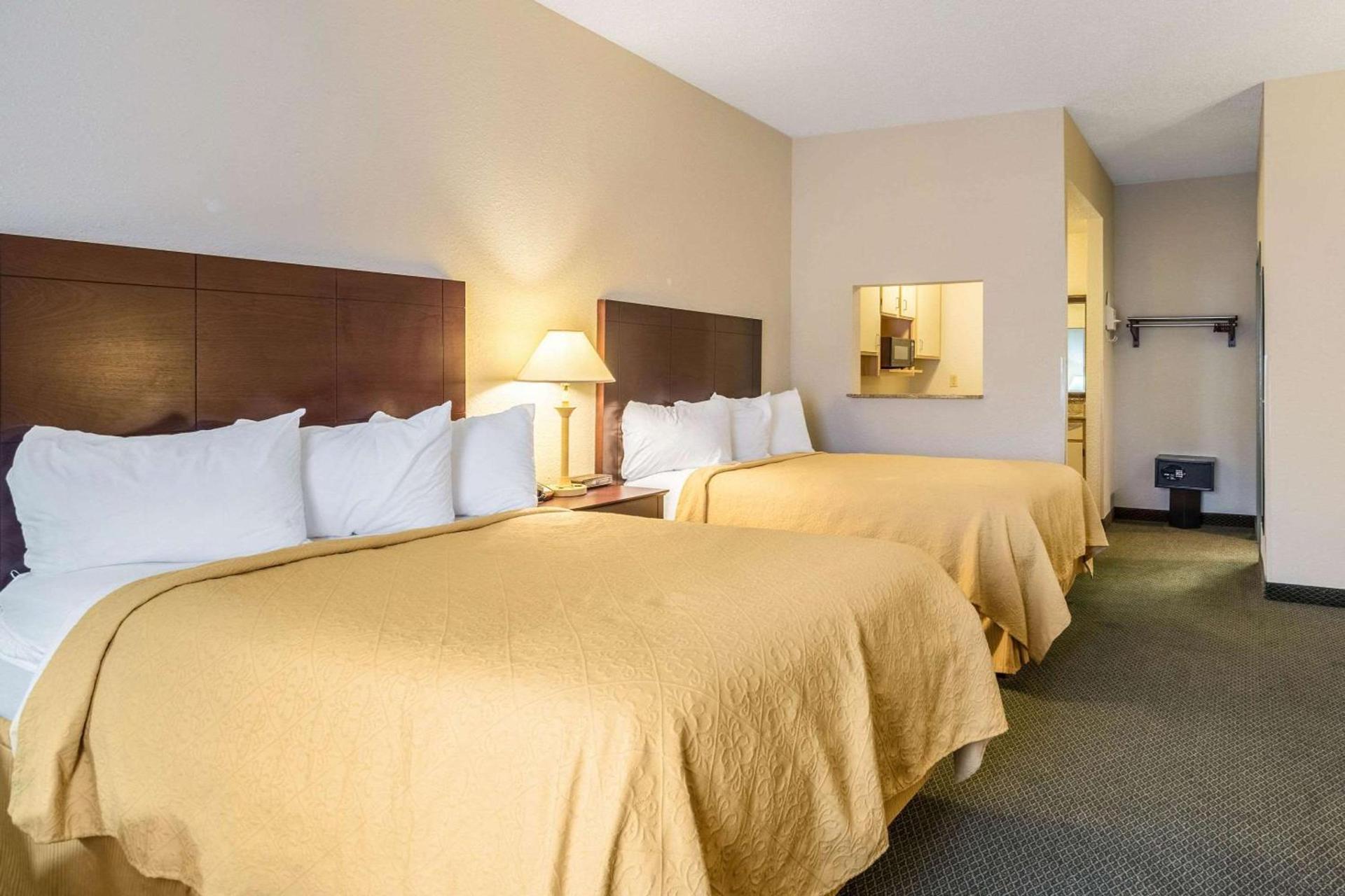 Quality Inn Heber Springs photo 17