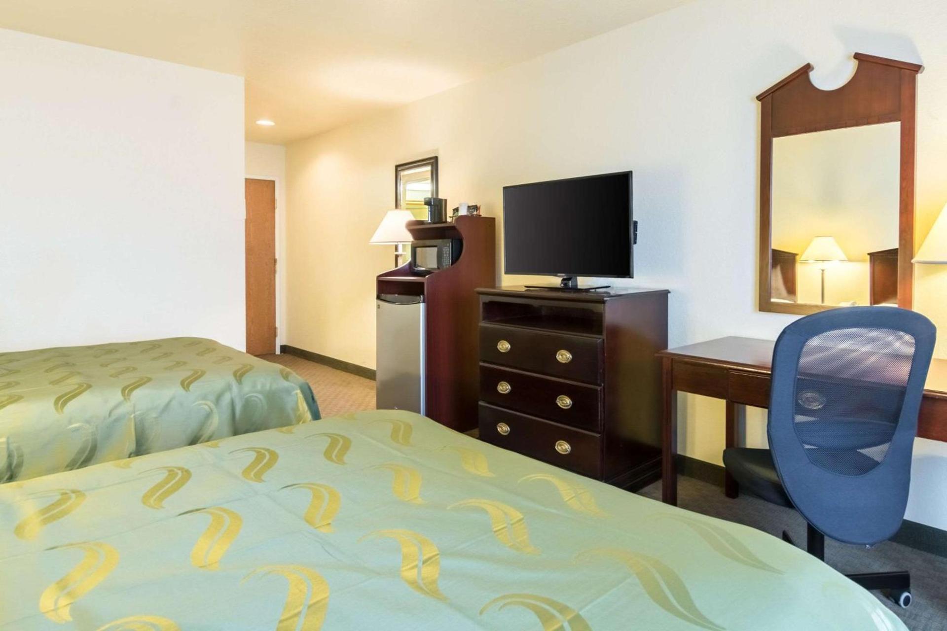 Quality Inn & Suites Alma I-40 photo 27