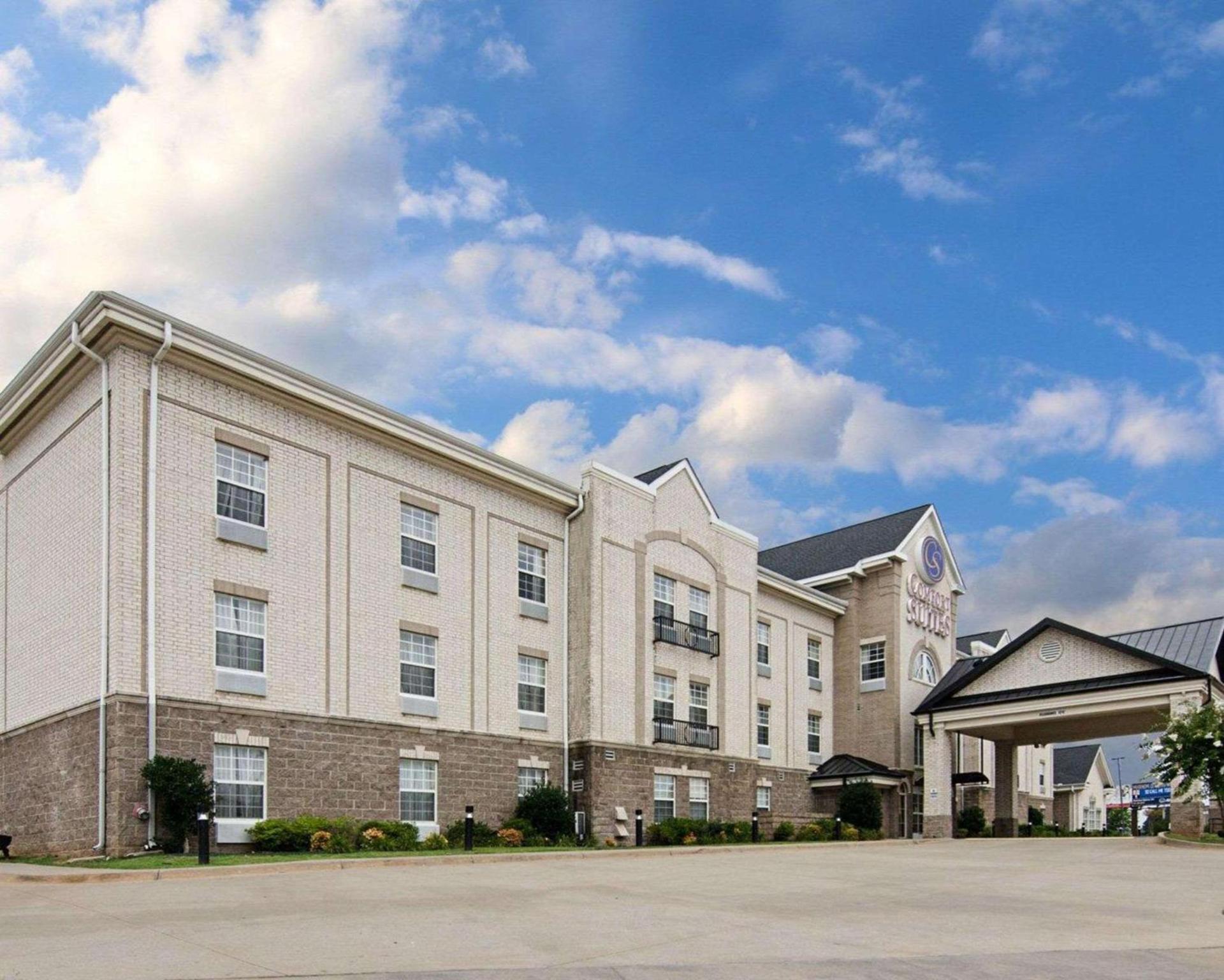 Comfort Suites Conway photo 19