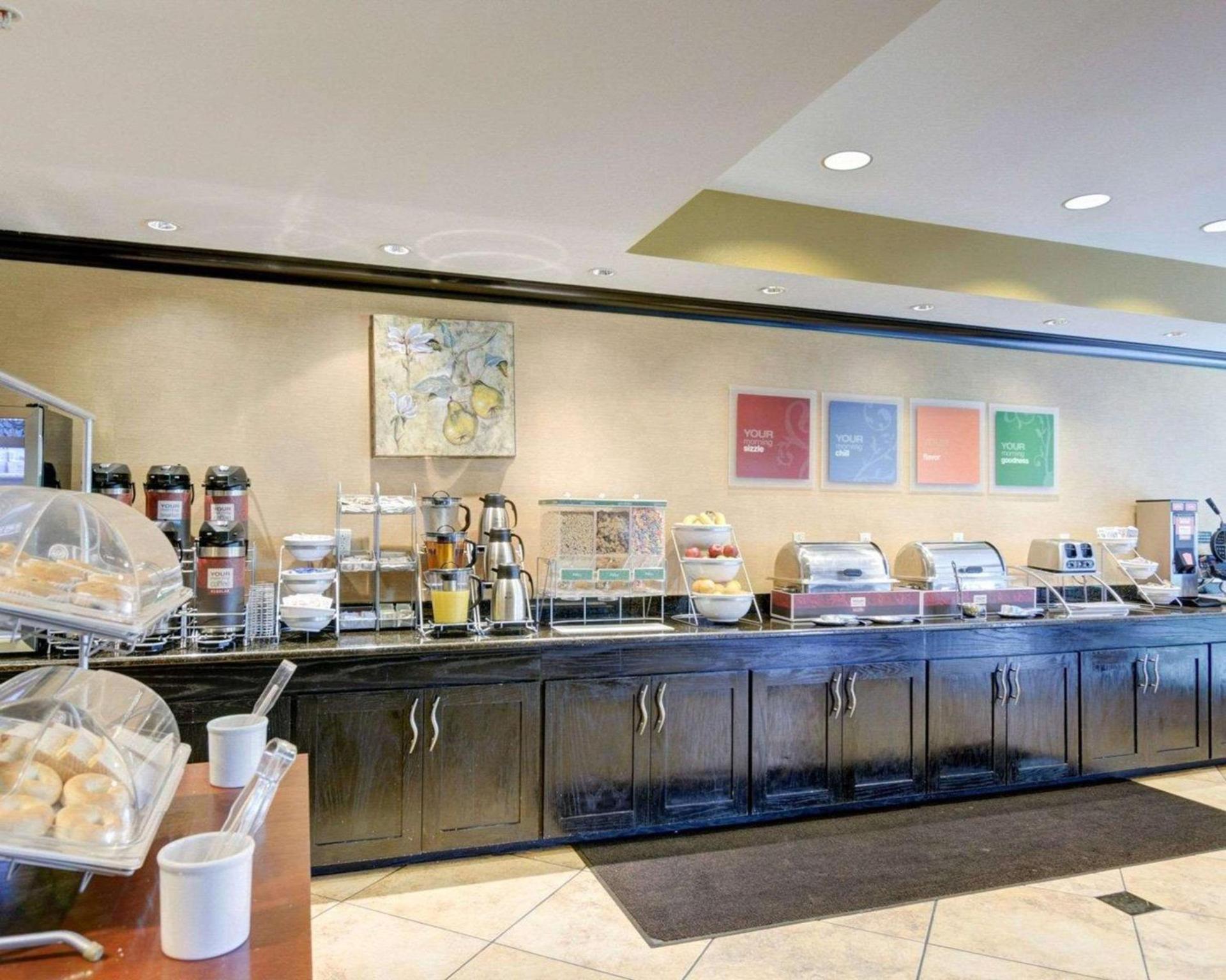 Comfort Suites Conway photo 13