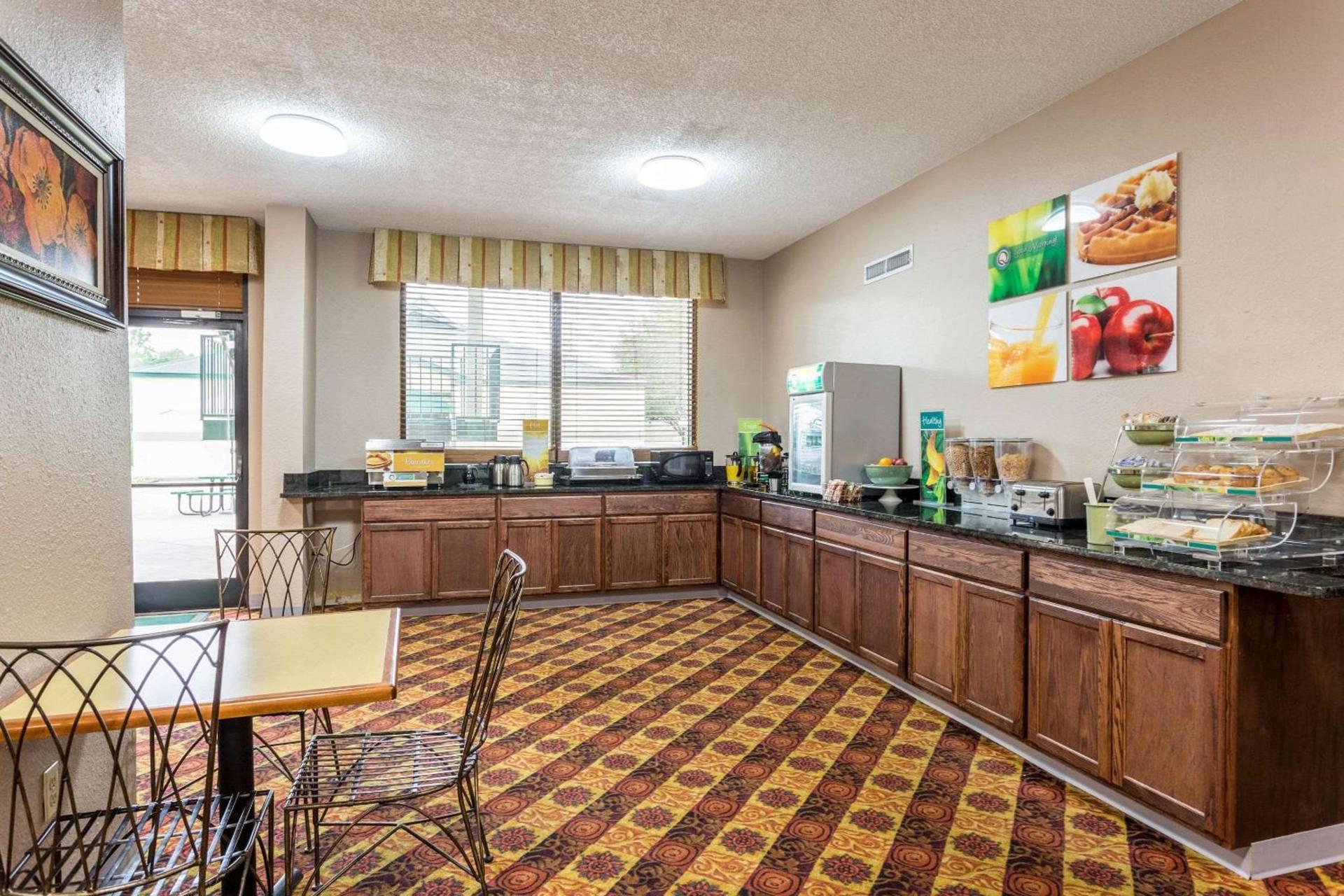 Quality Inn Heber Springs photo 26