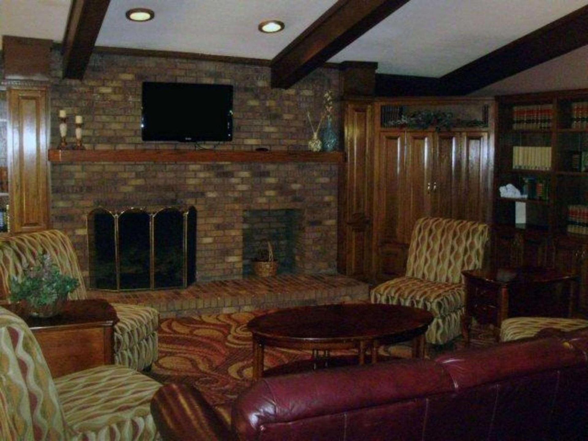 Quality Inn & Suites Searcy I-57 photo 12